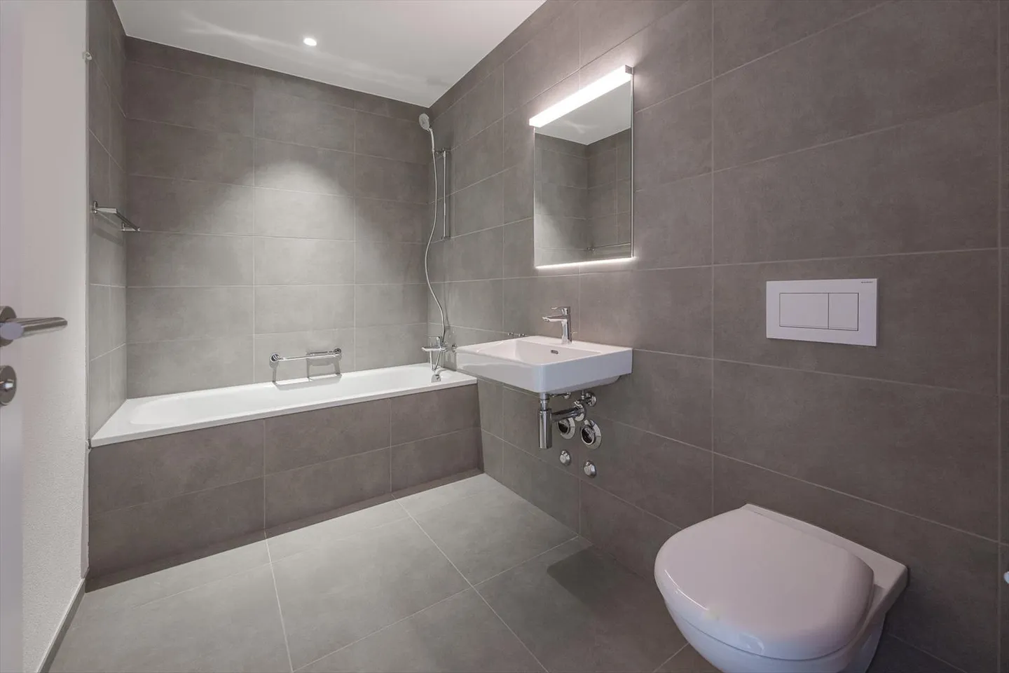 Moderno appartamento di 2,5 stanze nel Römerpark - Foto 4 di 5