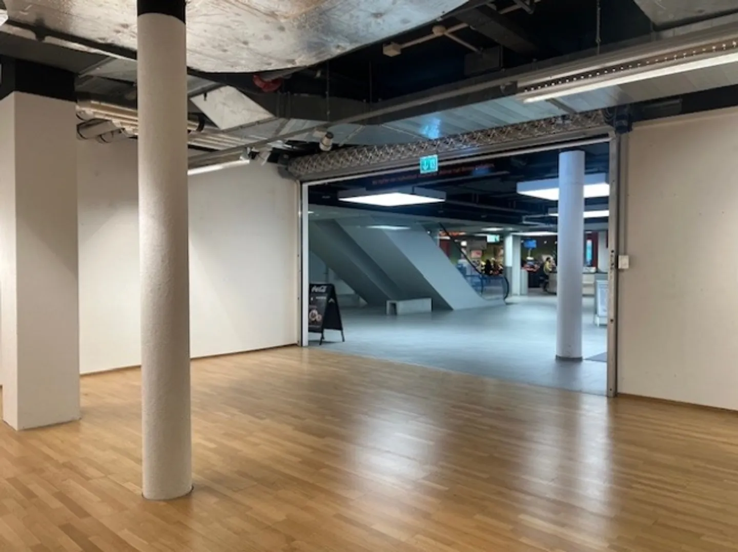 Spazio commerciale in affitto al piano terra del Neumarkt 4 - Foto 6 di 6