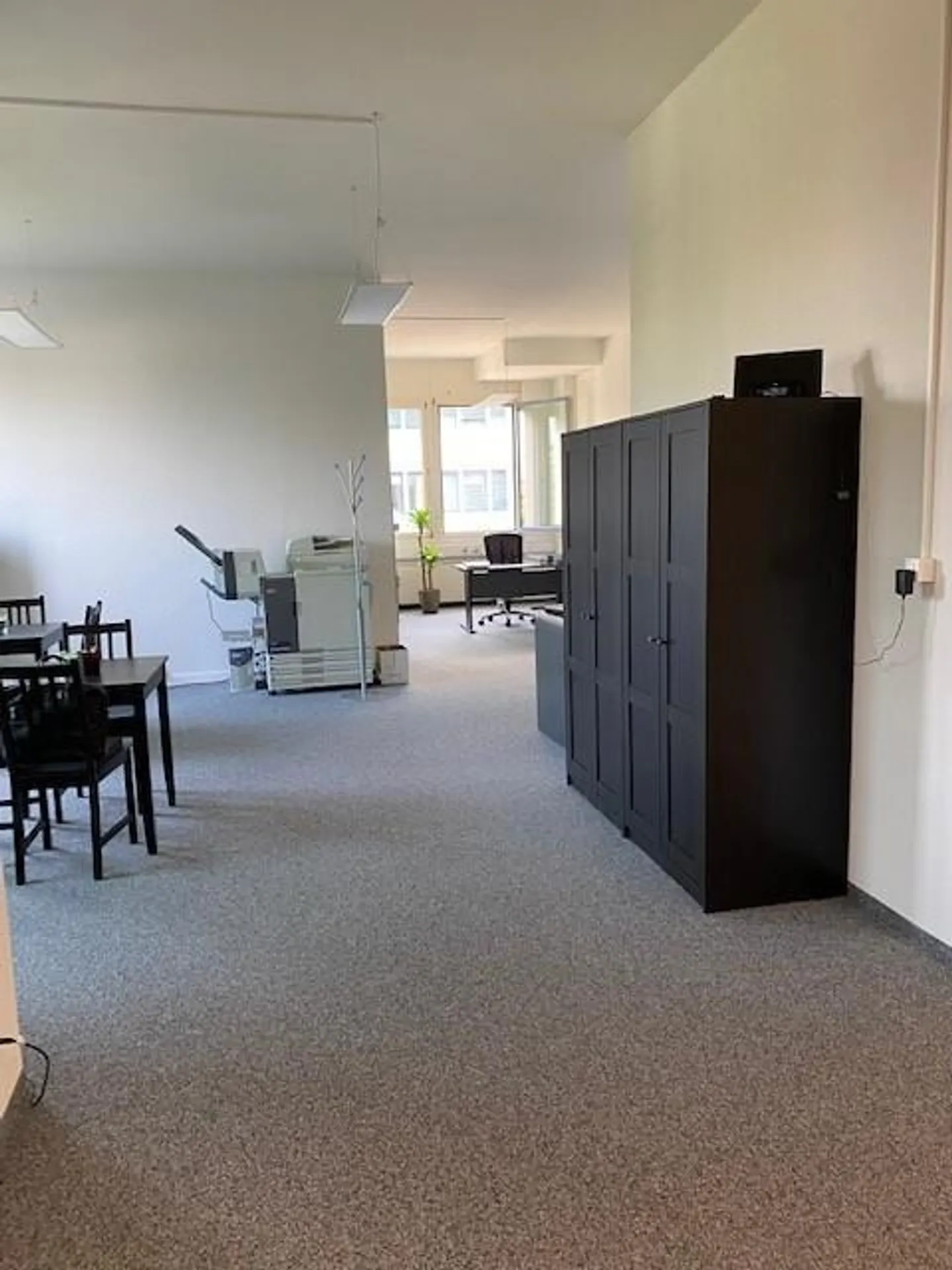 Helle Bürofläche in bester Lage - Foto 7 von 9