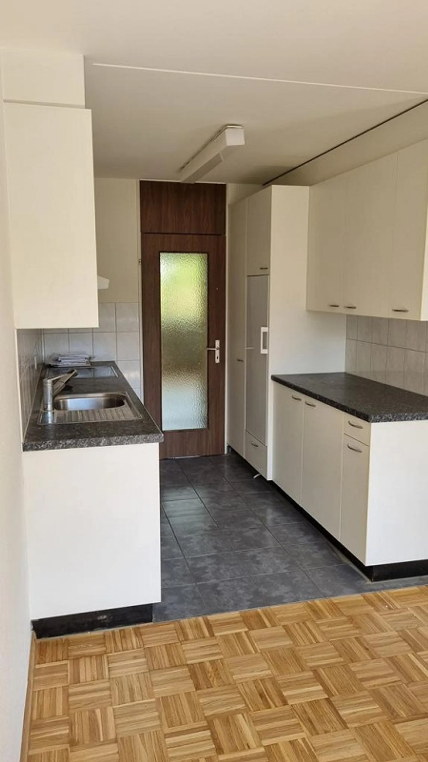 4-room apartment in a central location in Reinach - Photo 5 of 12