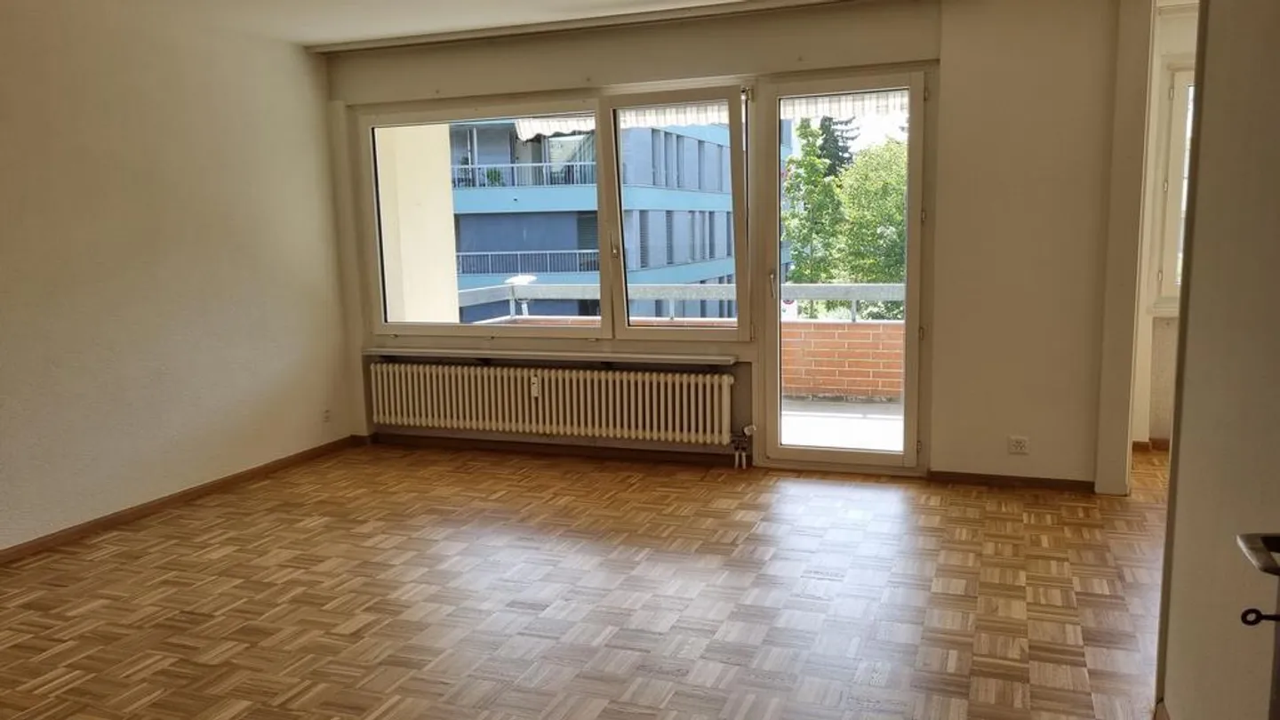 4-room apartment in a central location in Reinach - Photo 8 of 12