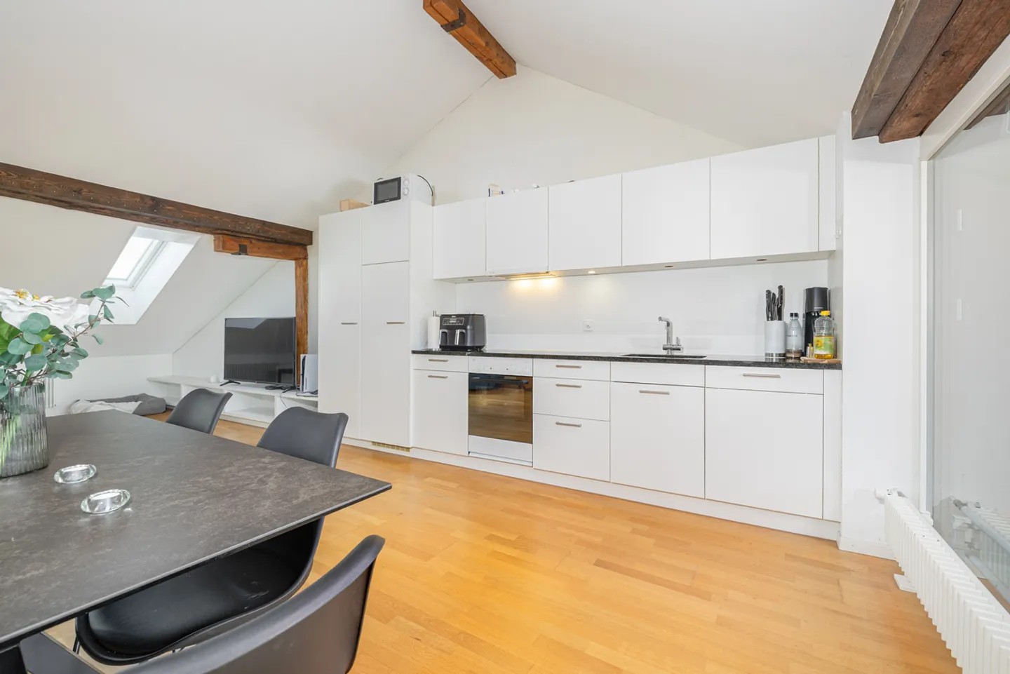 Sustainable Investment in a Central Location in Nidau - Photo 7 of 13