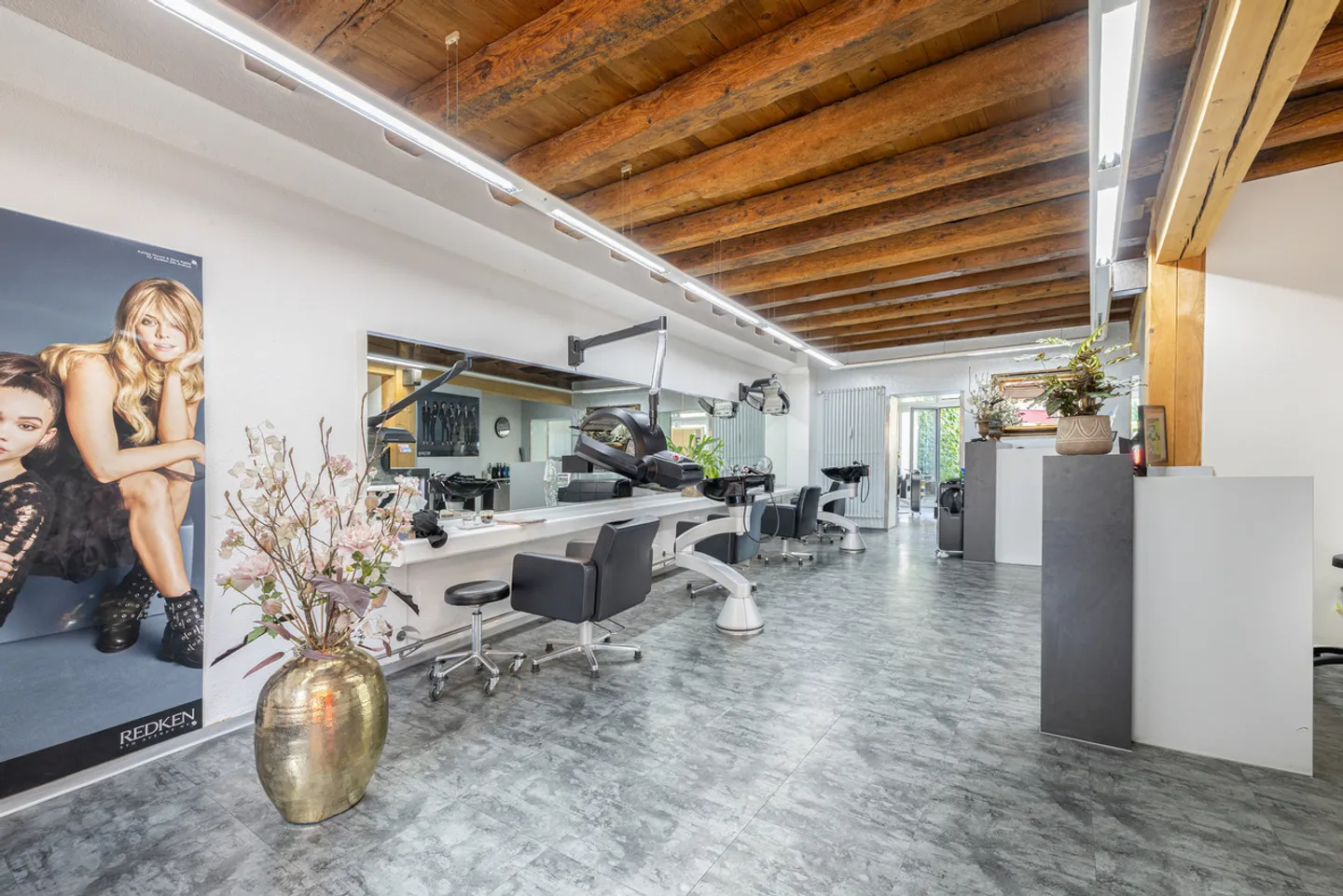 Sustainable Investment in a Central Location in Nidau - Photo 11 of 13