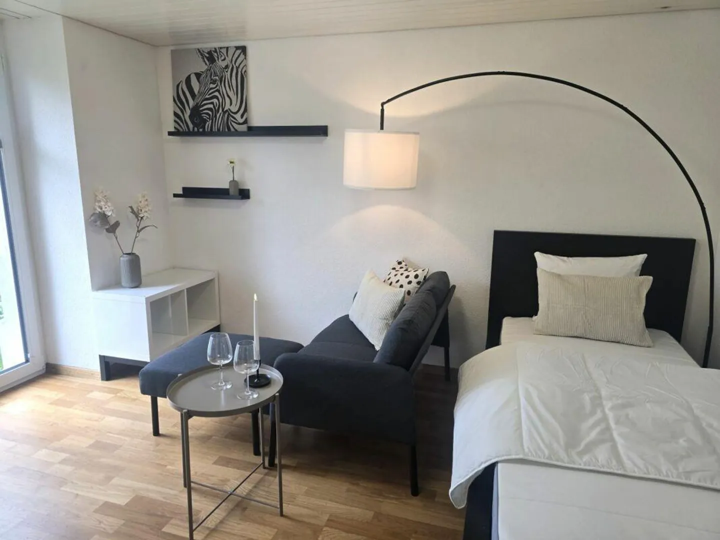 Newly furnished studio apartment in the heart of St. Gallen - Photo 1 of 7