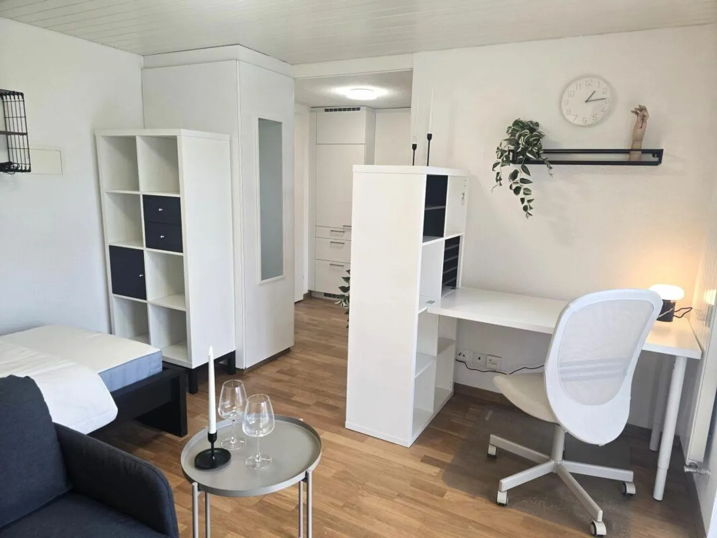 Newly furnished studio apartment in the heart of St. Gallen - Photo 3 of 7