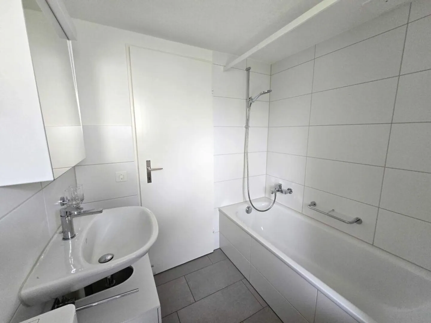 Newly furnished studio apartment in the heart of St. Gallen - Photo 7 of 7