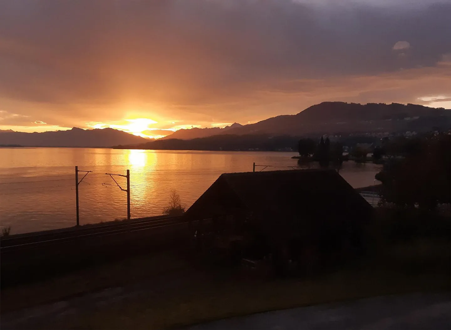WG room in a manor house in Richterswil - Photo 1 of 5