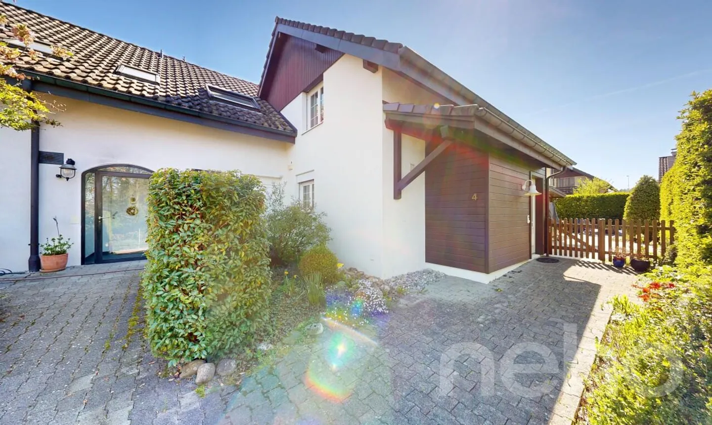 Stilvolles Landhaus in Seenähe - Foto 1 von 11