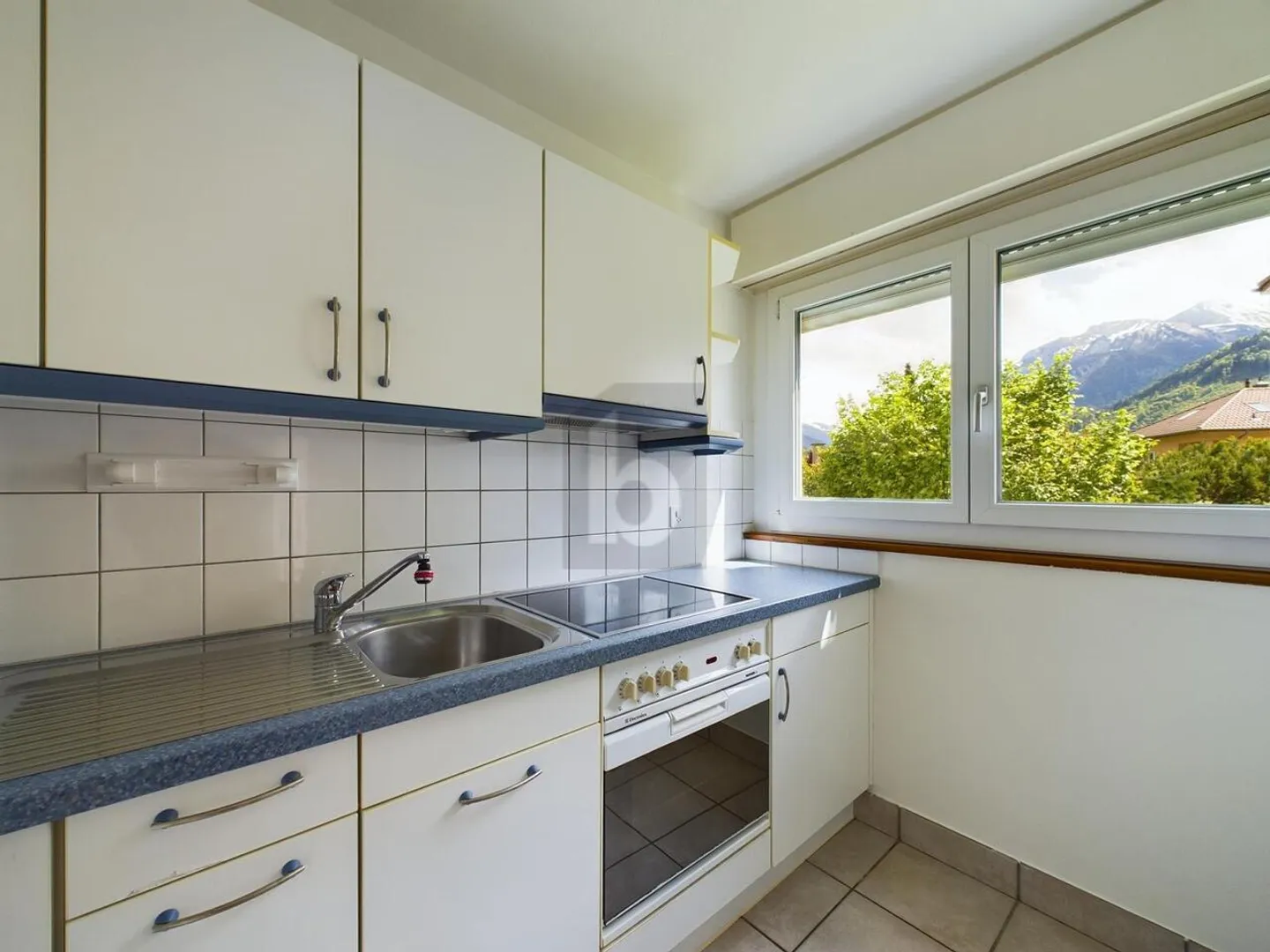 Charmante Wohnung in zentraler Lage - Foto 4 von 6