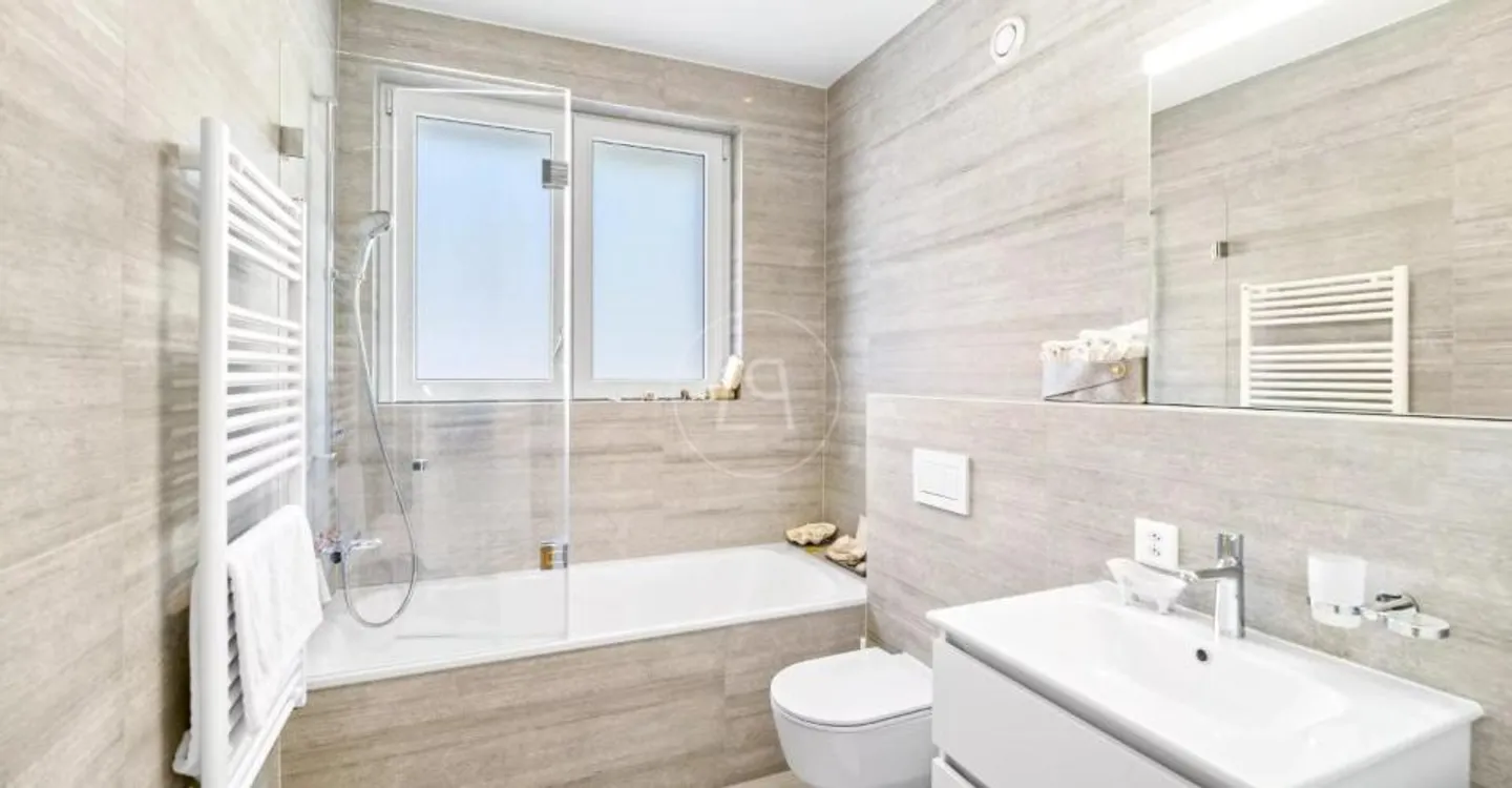 Elegante appartamento di 4,5 locali con vista panoramica sul lago di Ginevra a Puidoux - Foto 10 di 12