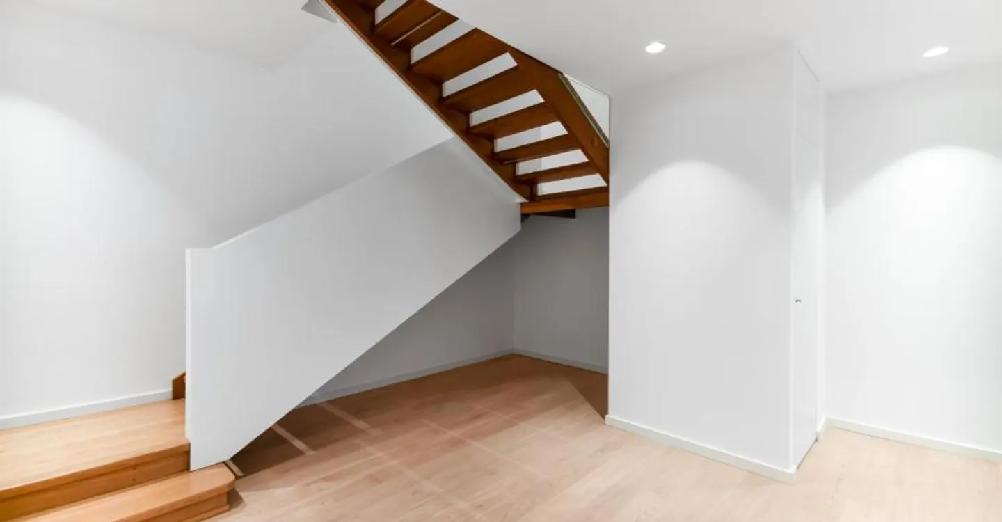 Duplex in the heart of Geneva! - Photo 5 of 8