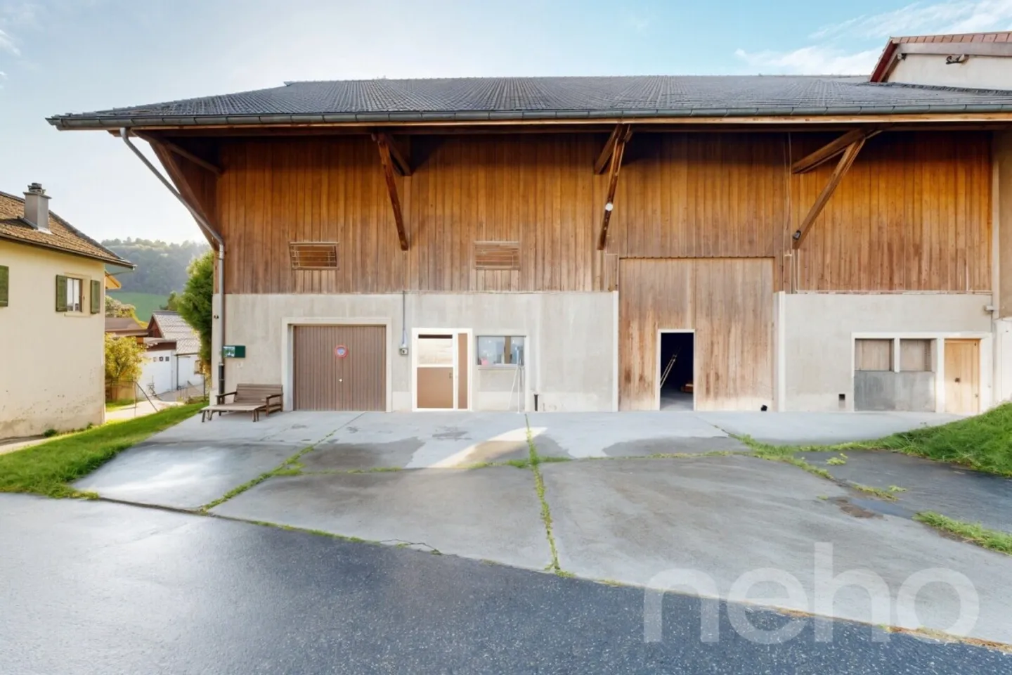 Grange authentique à transformer ? Projet immobilier à haut potentiel - Photo 2 sur 12