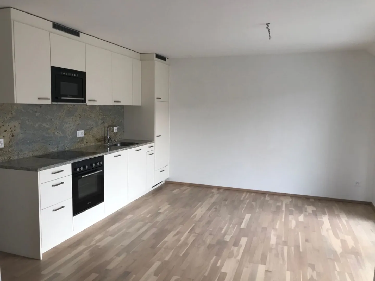 Küttigen / Appartement 3.5 pièces au 1er étage - Photo 3 sur 11