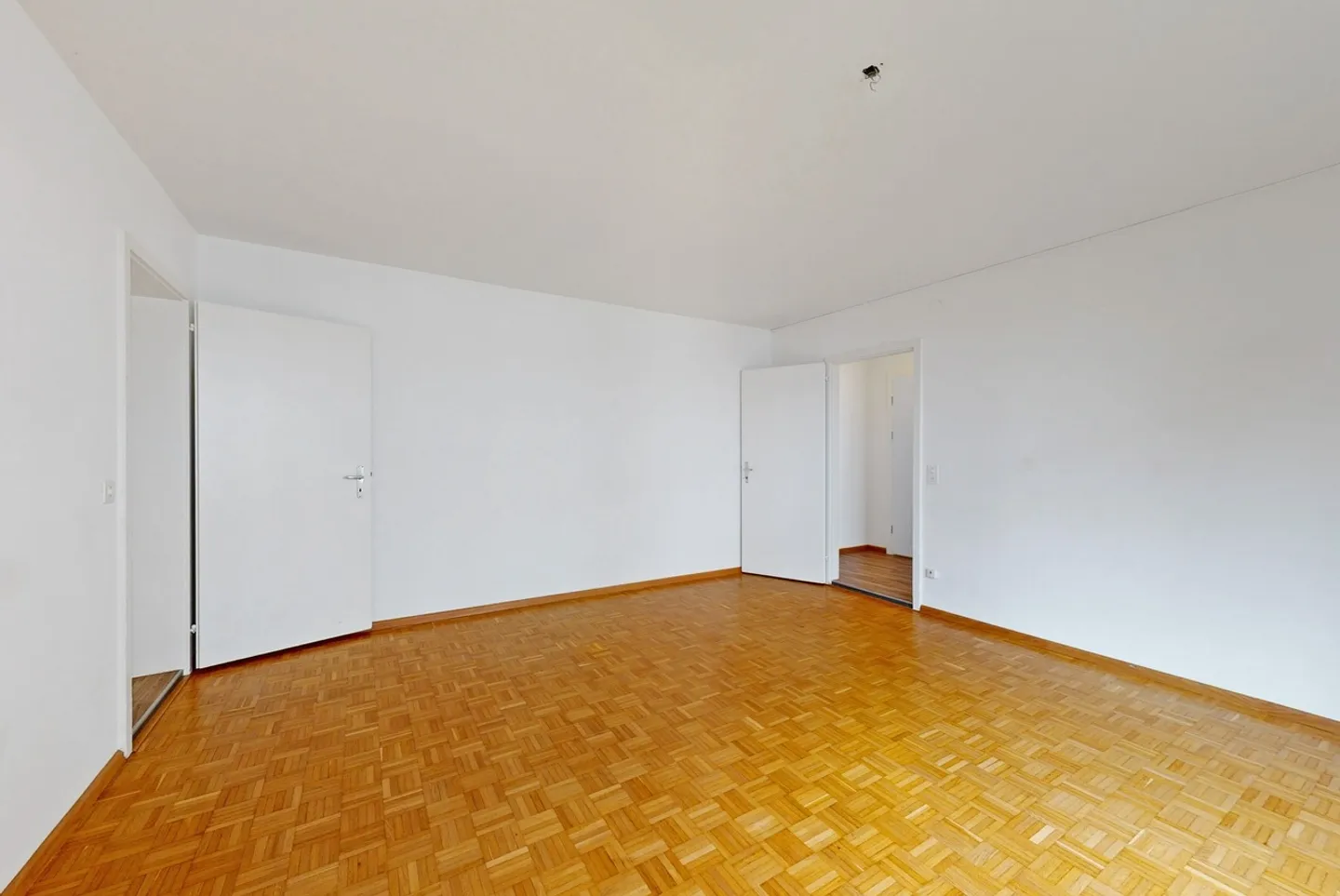 Helles Apartment mit Balkonen - Foto 5 von 9