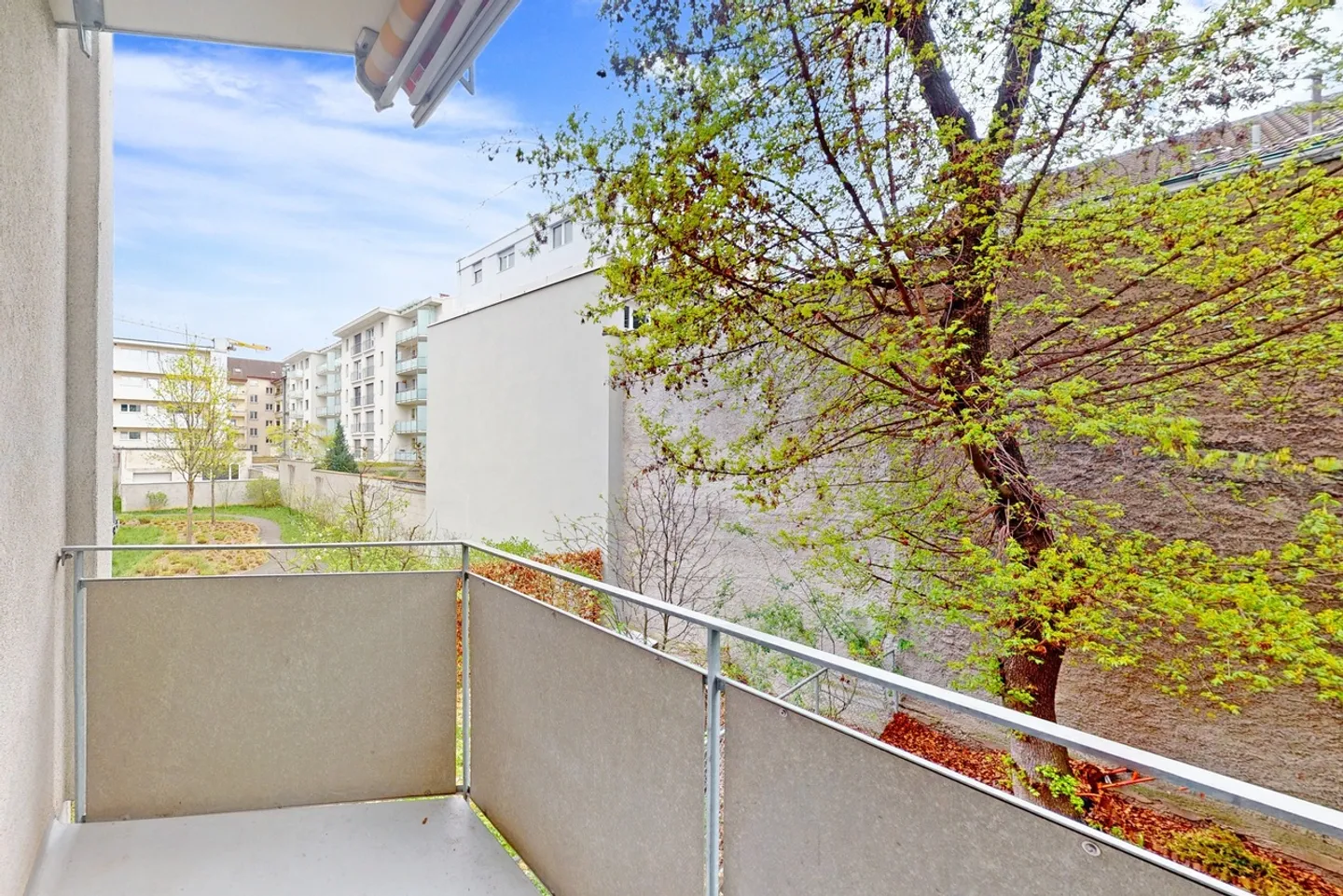 Helles Apartment mit Balkonen - Foto 6 von 9