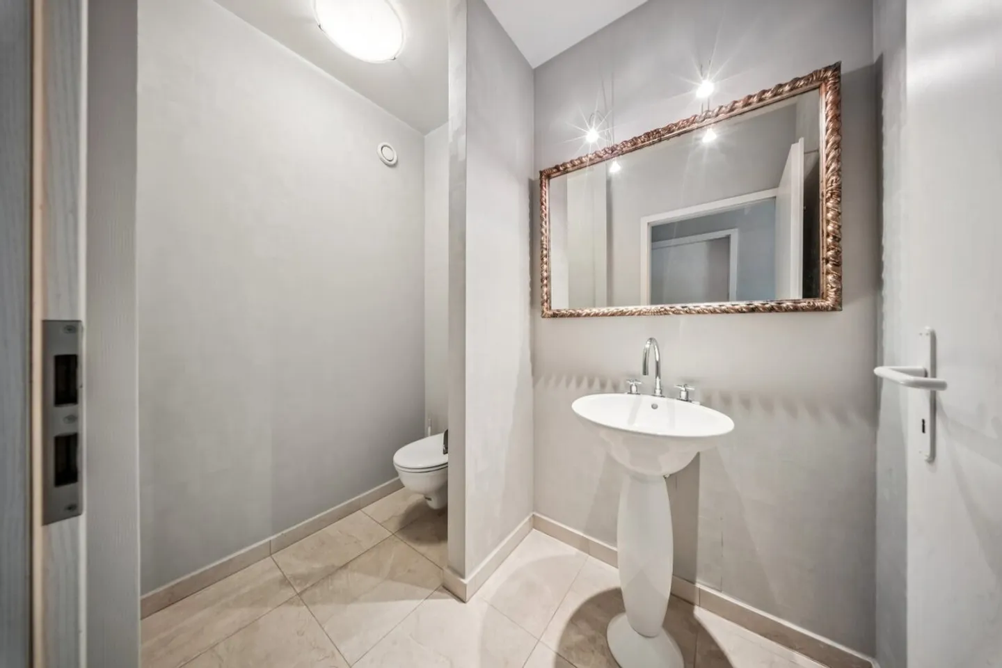 9-room apartment - Photo 5 of 17