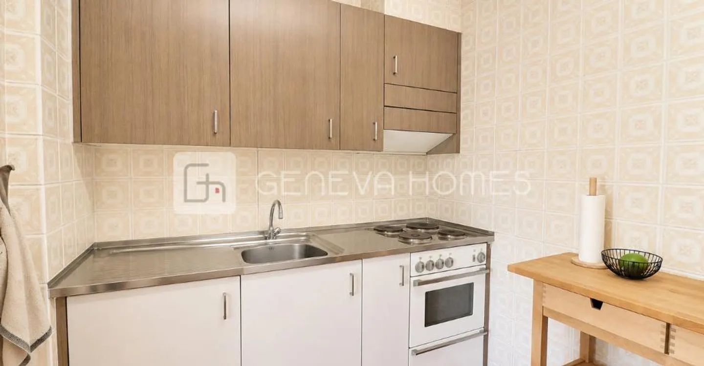 Helles Studio im 6. Stock in Champel - Foto 6 von 8