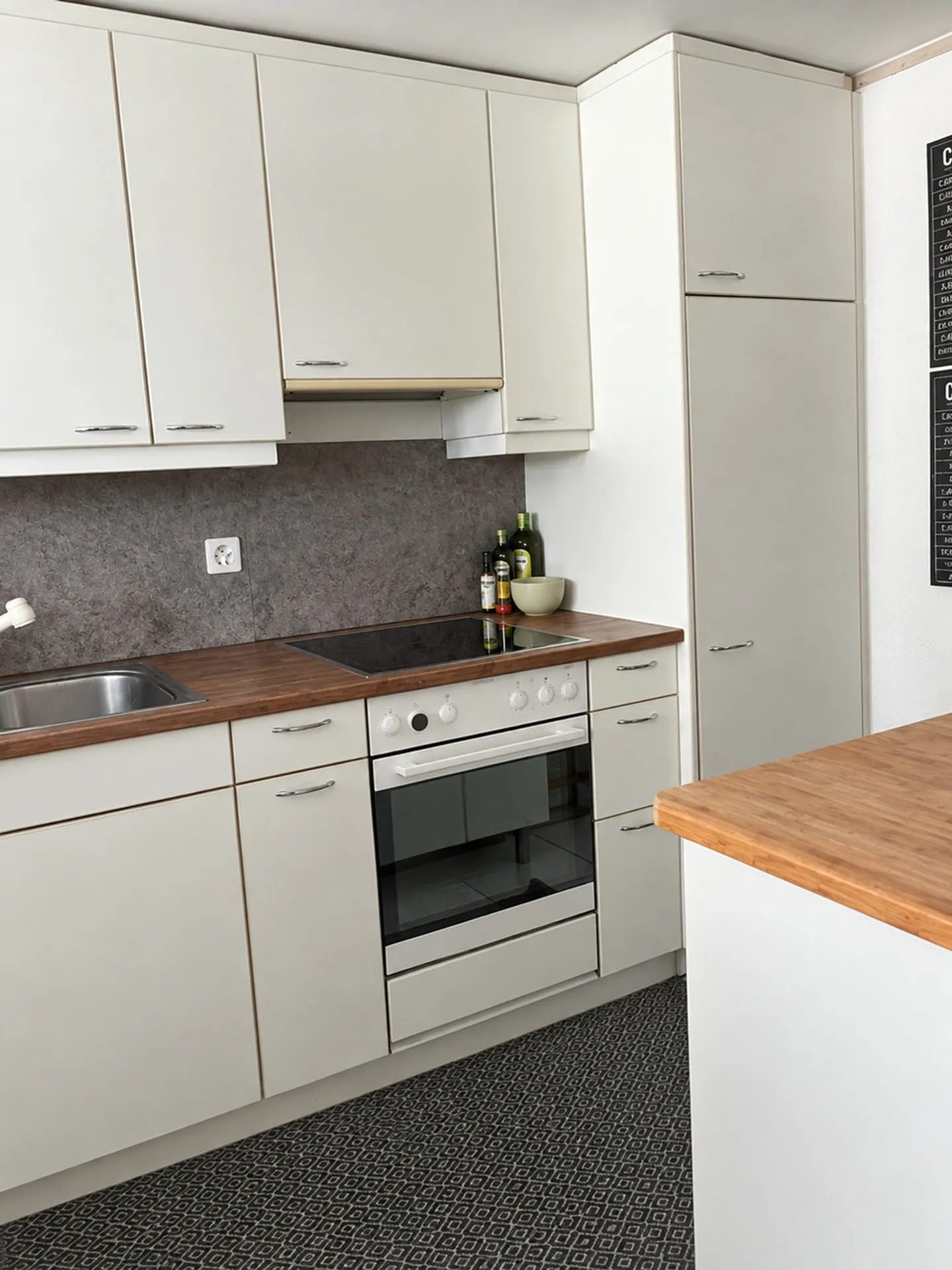 Your dream apartment in Murten! - Photo 5 of 8