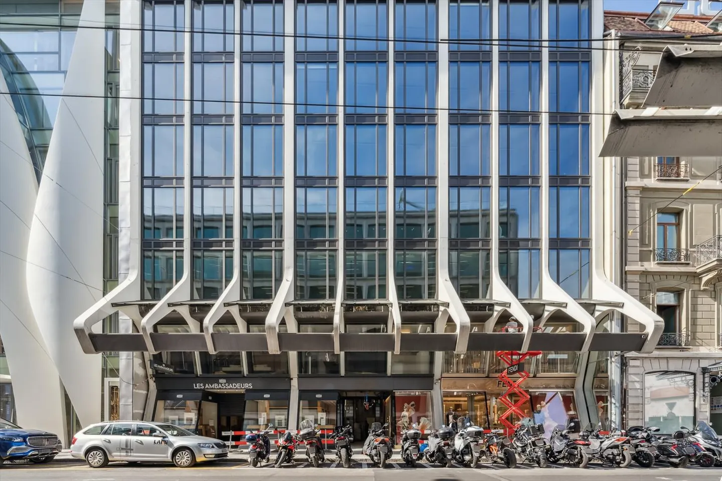 Renovierte Büroflächen in Genf - Foto 3 von 10