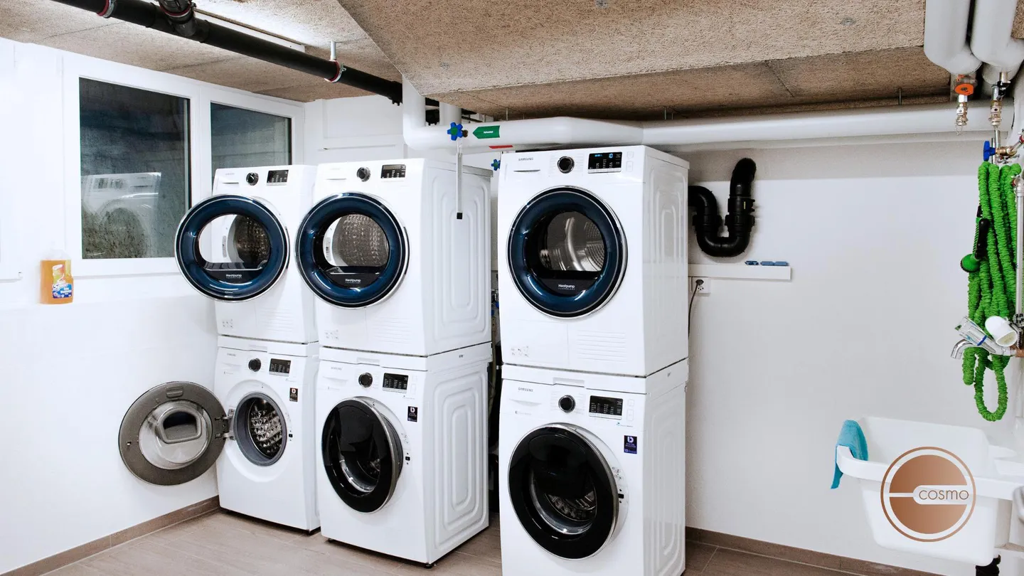 ARTISAN SERENITY - SENIOR STUDIO SERVICED APARTMENT - Photo 13 of 14