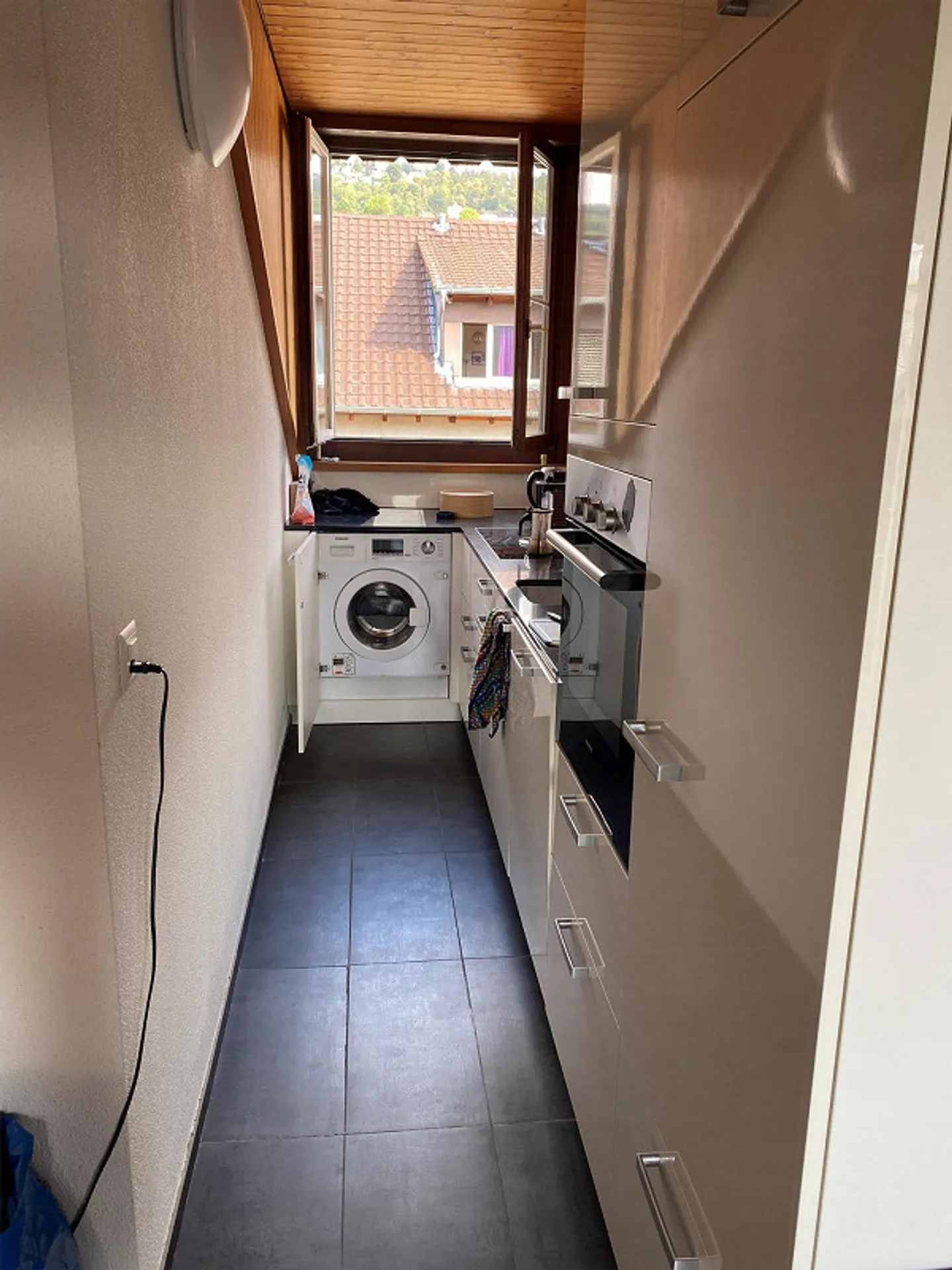 Appartamento speciale con 3 camere vicino al centro storico! - Foto 4 di 6