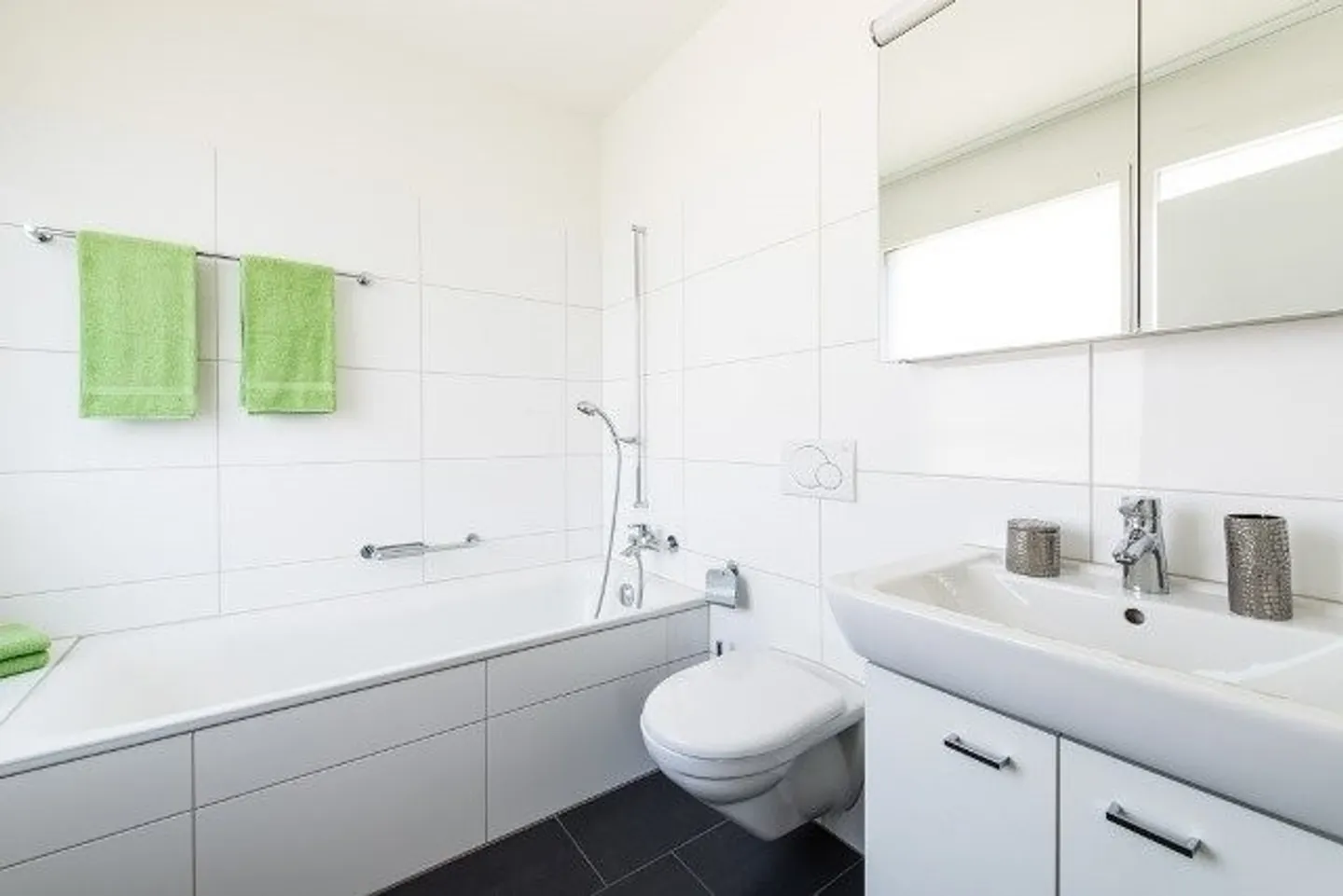 Oasi di benessere con flair urbano - Foto 5 di 7