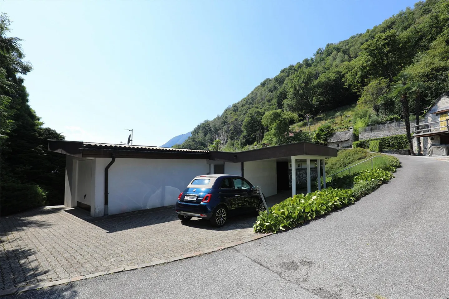 Bella casa vacanze in una posizione soleggiata a Brione s. Minusio - Foto 17 di 18