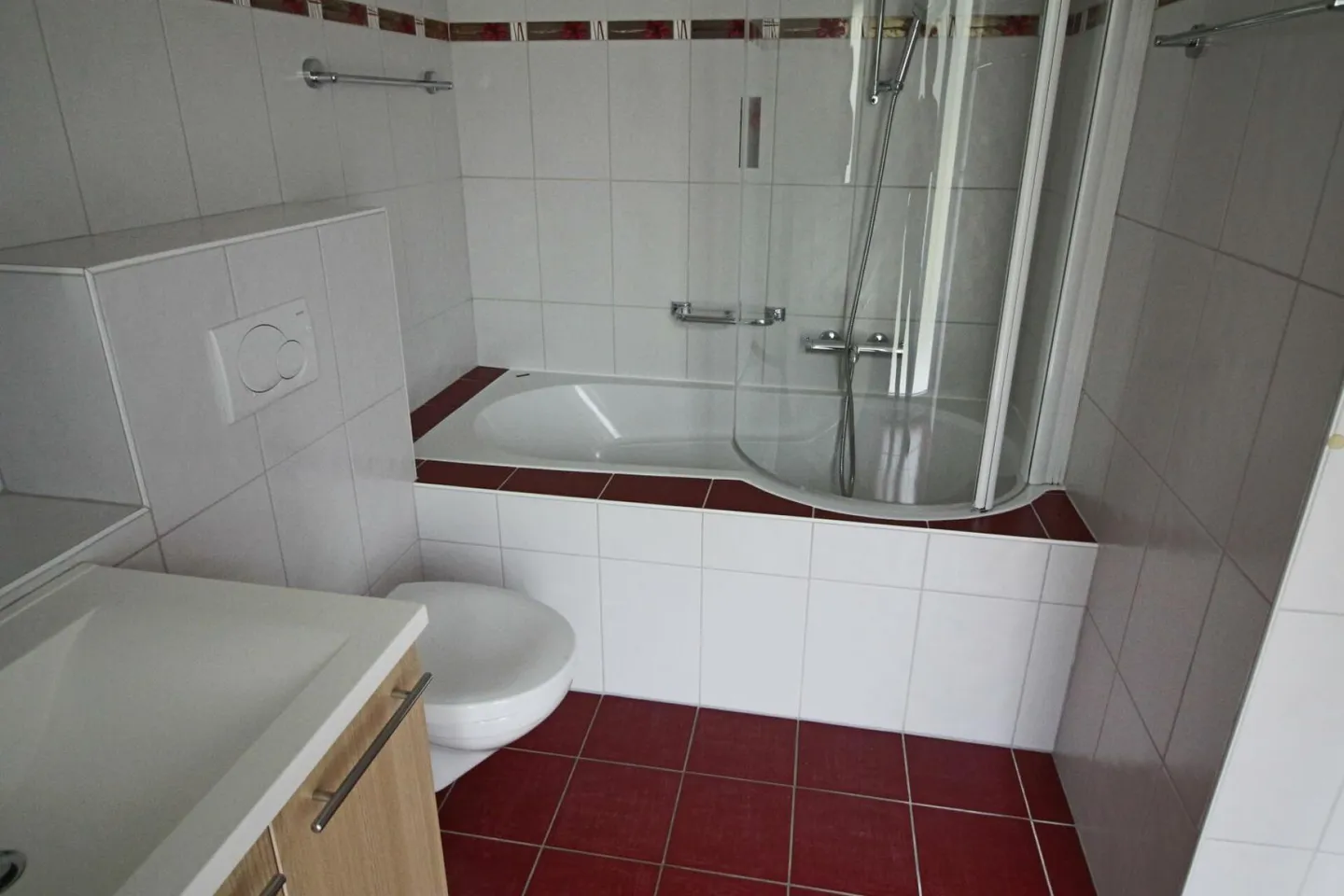 Superbe Appartement avec Vue sur le Lac - Photo 10 sur 11