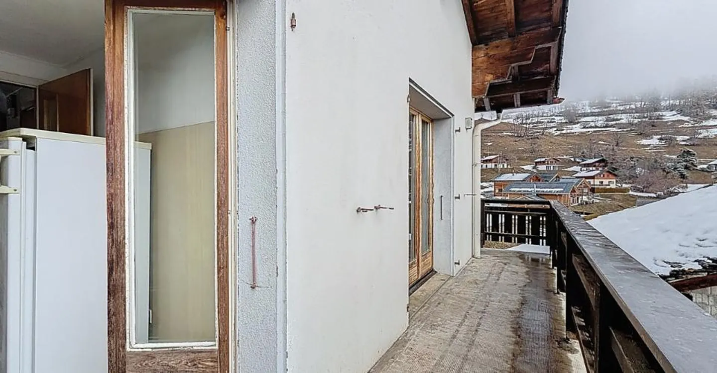 4.5 Room Apartment - Photo 10 of 11