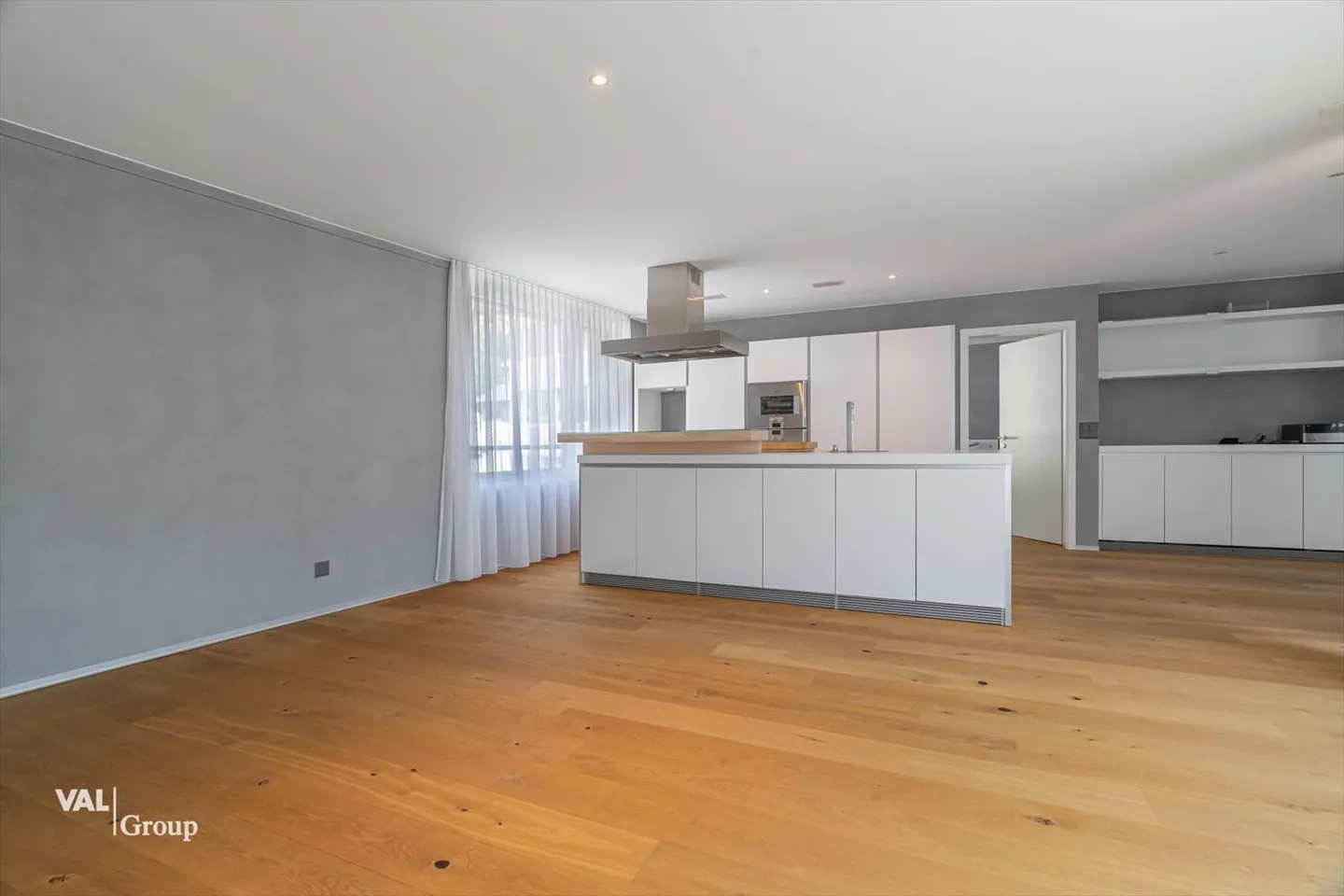 High-quality 3.5 room apartment in a central location - Photo 2 of 12