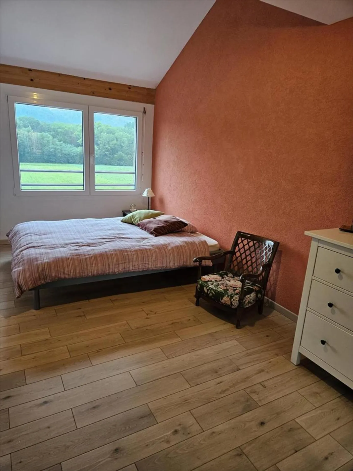 Penthaz, Reihenhaus mit 5 Zimmern - 155 m2 Wohnfläche, Blick auf das Land - Foto 6 von 13