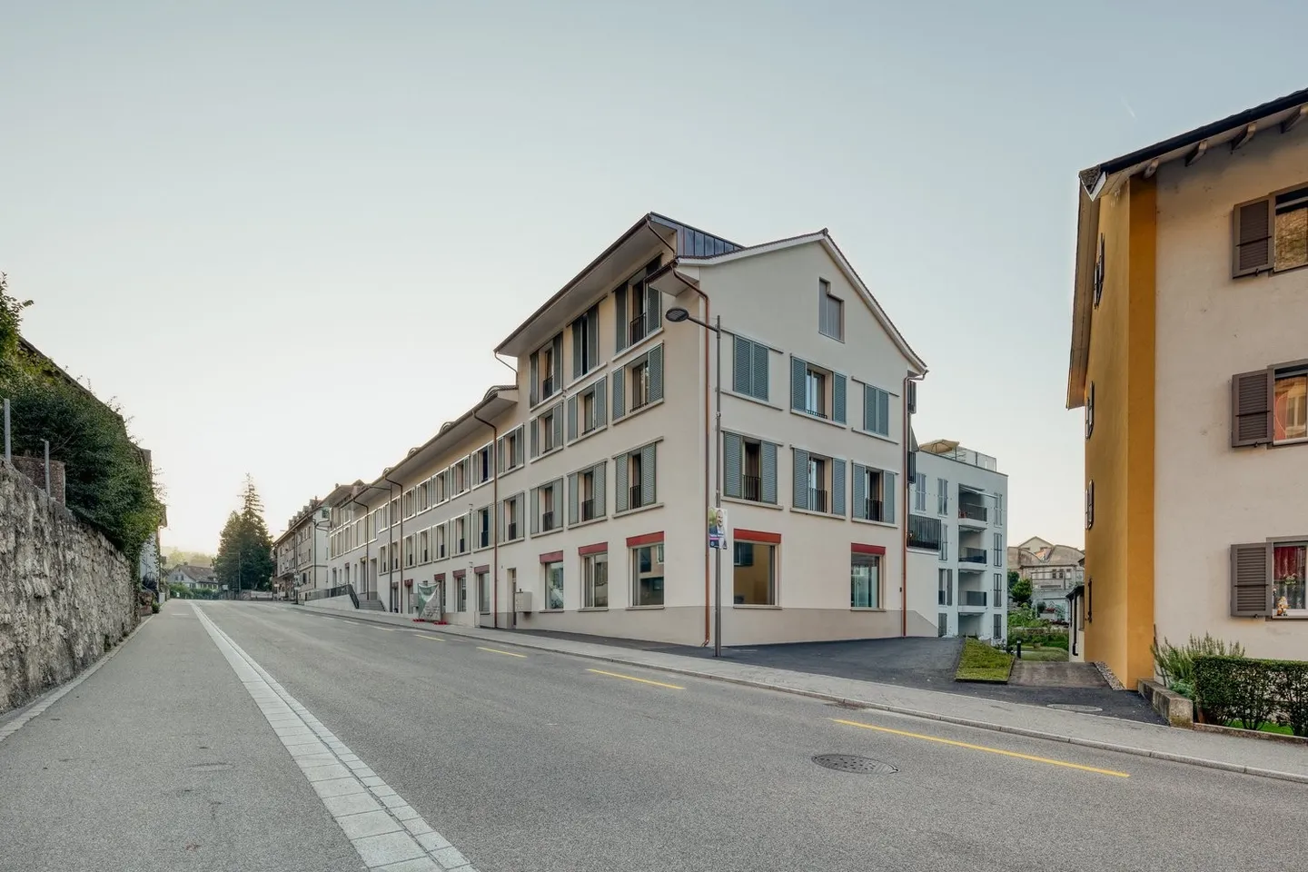Atelier-Wohnung als Kombination zwischen Büro und Wohnung zu vermieten - Foto 8 von 9