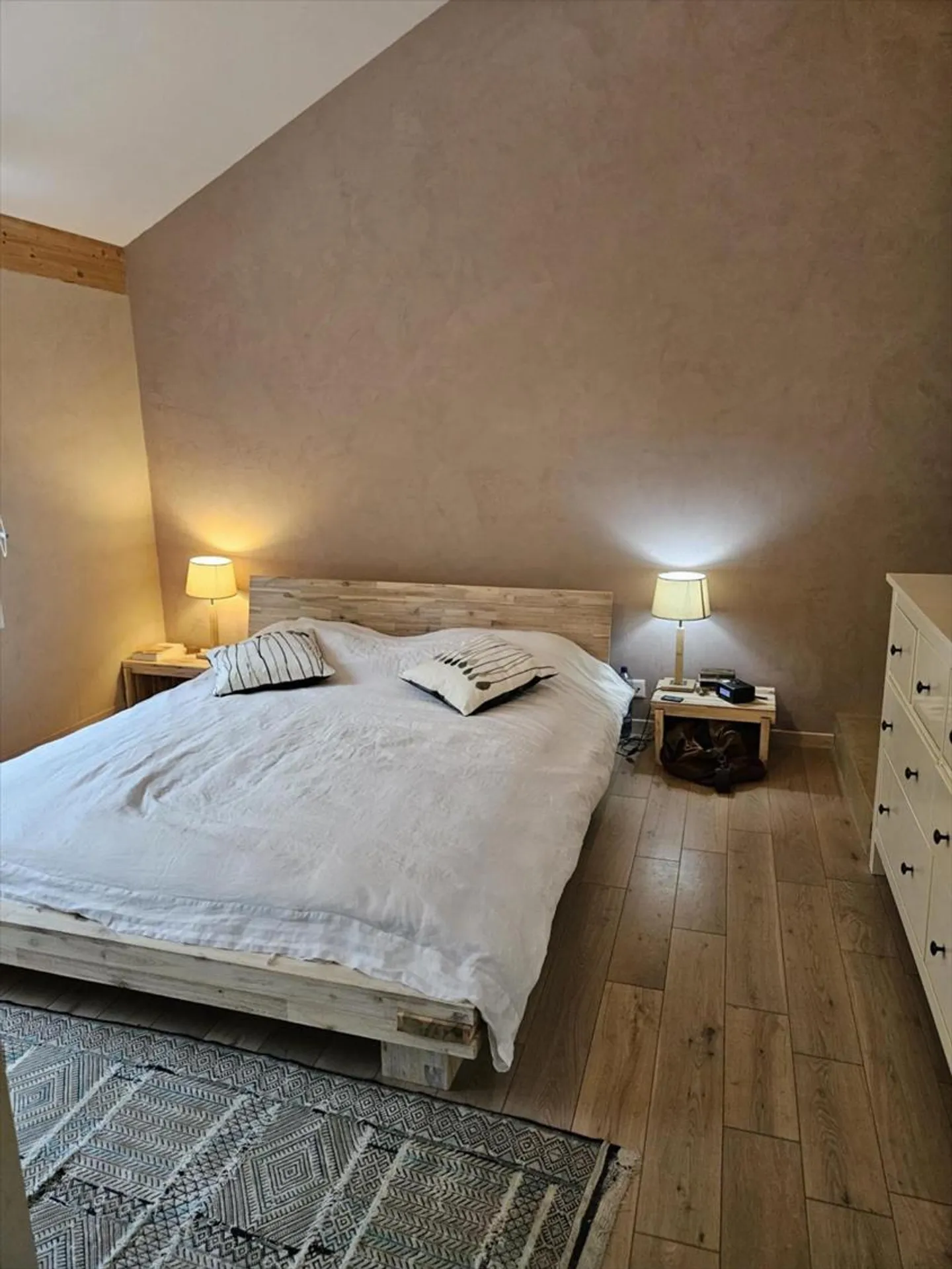 Penthaz, Reihenhaus mit 5 Zimmern - 155 m2 Wohnfläche, Blick auf das Land - Foto 10 von 13