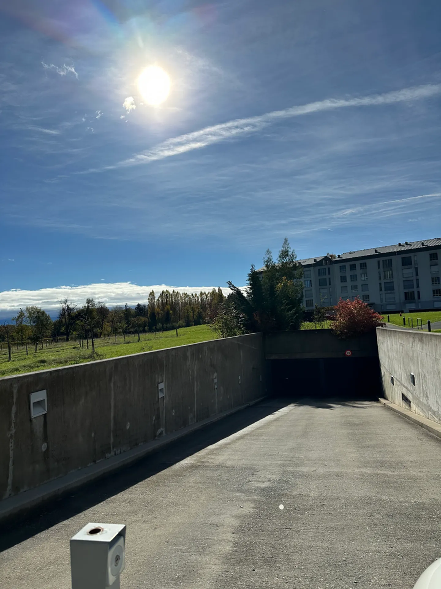 Place ouverte - Photo 3 sur 3