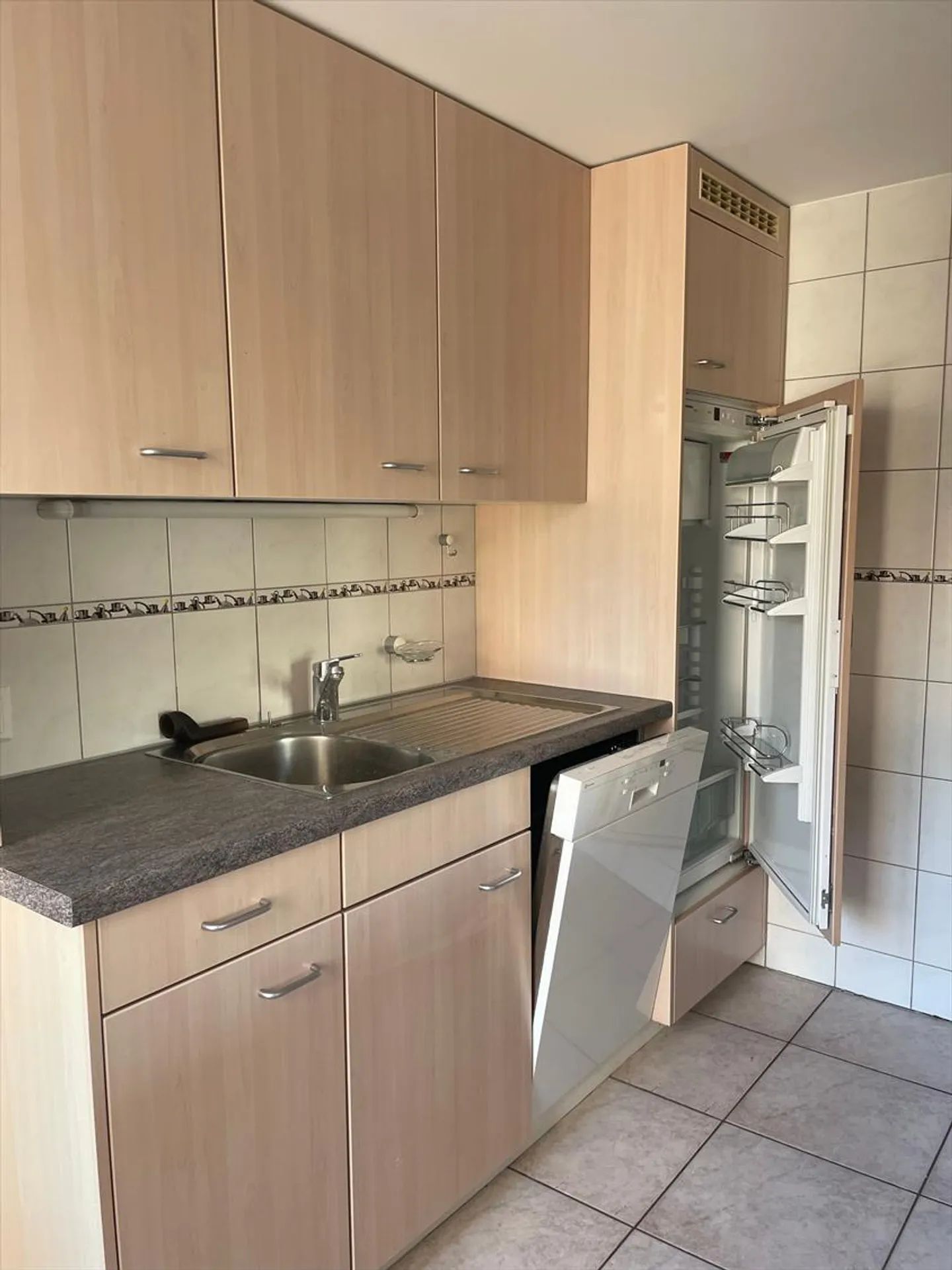 Casa indipendente di 4,5 locali su 3 piani - Foto 2 di 11