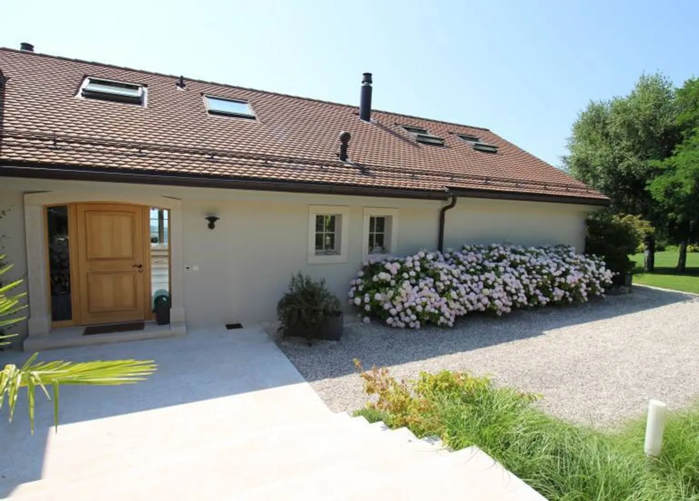 Proprietà eccezionale con vista panoramica sul lago - Foto 2 di 11