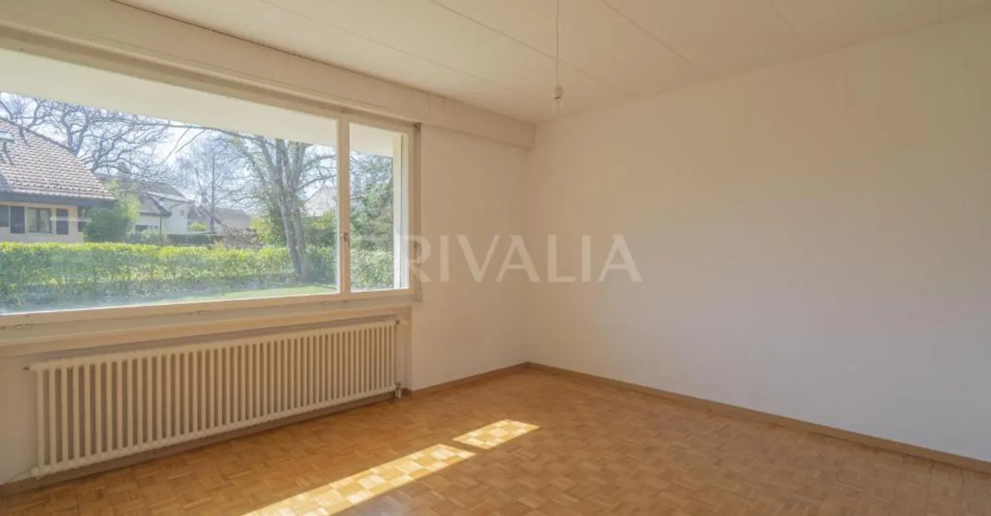 Beautiful single-storey villa with garden in the heart of the Geneva Champagne region - Photo 7 of 10