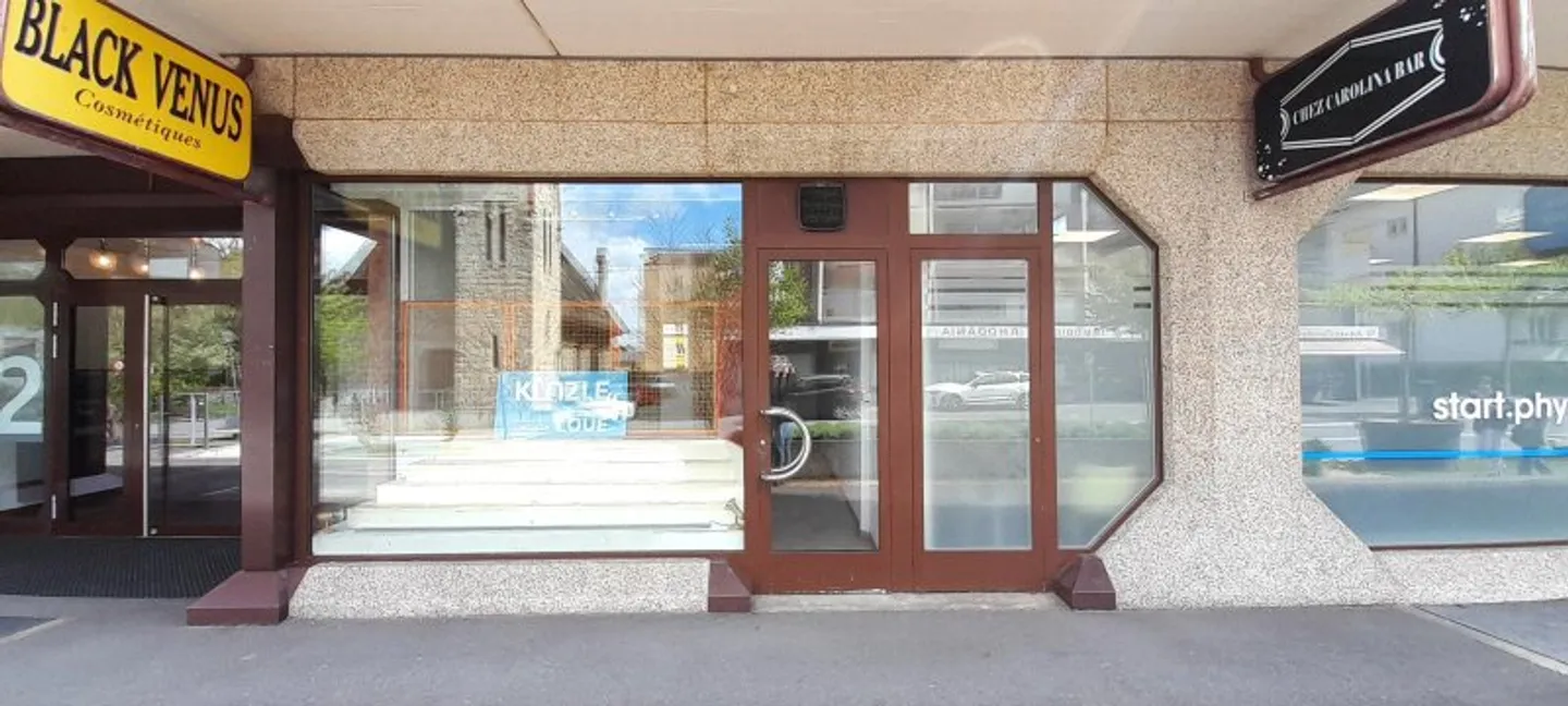 Edificio ad uso misto in affitto - Foto 4 di 9