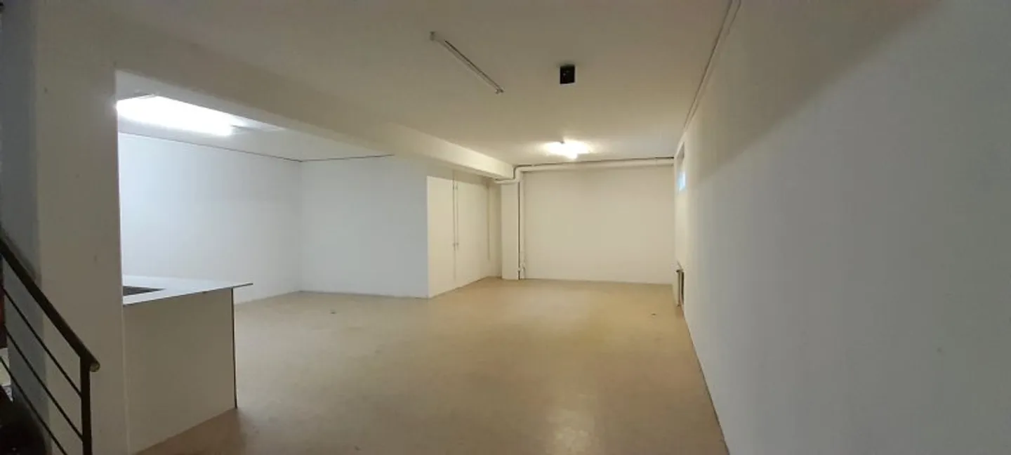 Edificio ad uso misto in affitto - Foto 8 di 9