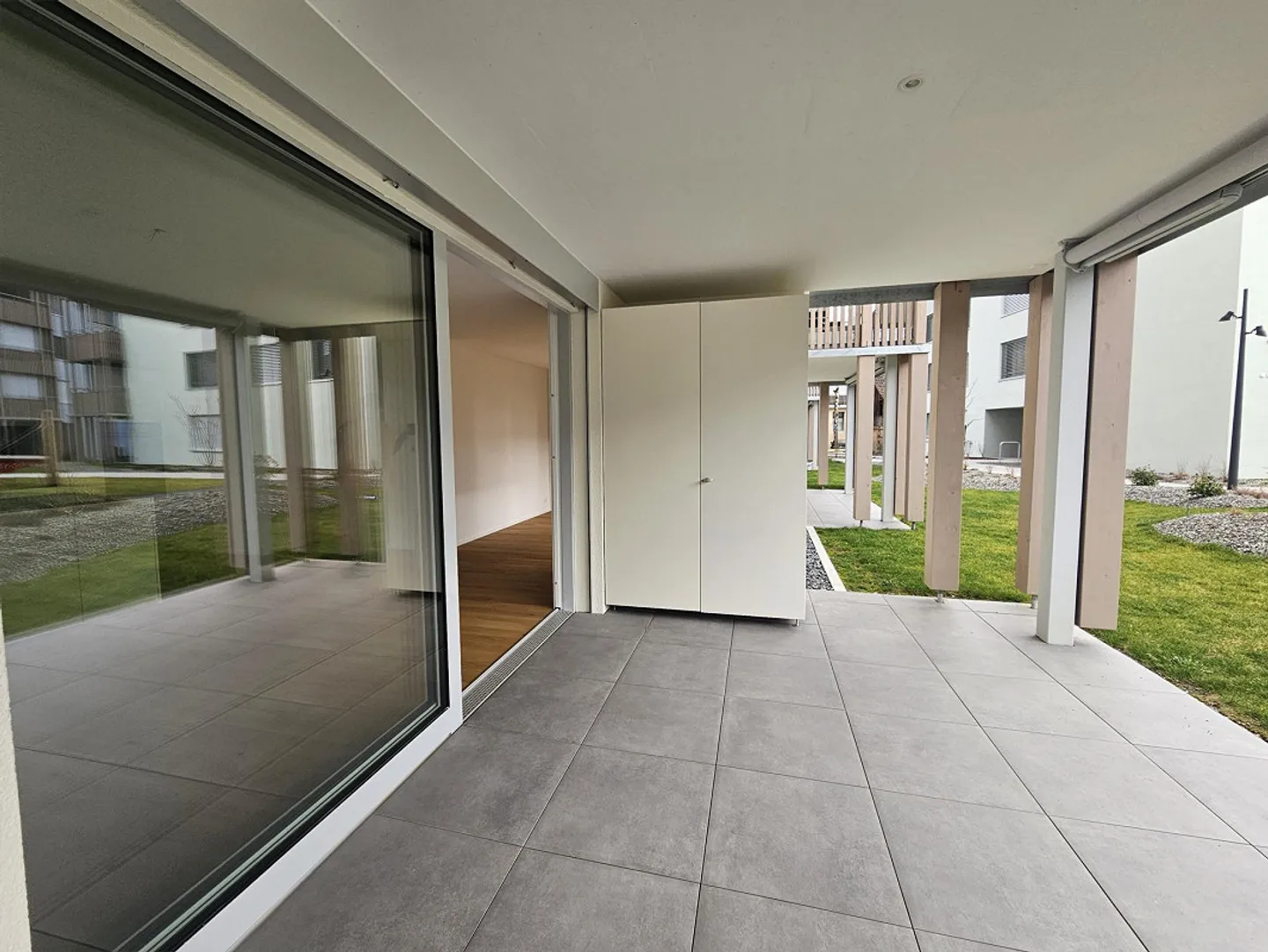 Moderne Gartenwohnung in Geuensee - Foto 2 von 10