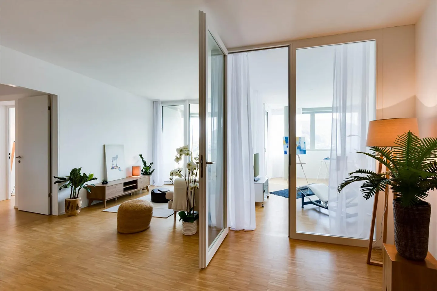 Stylish 3.5-Room Apartment - Photo 8 of 11