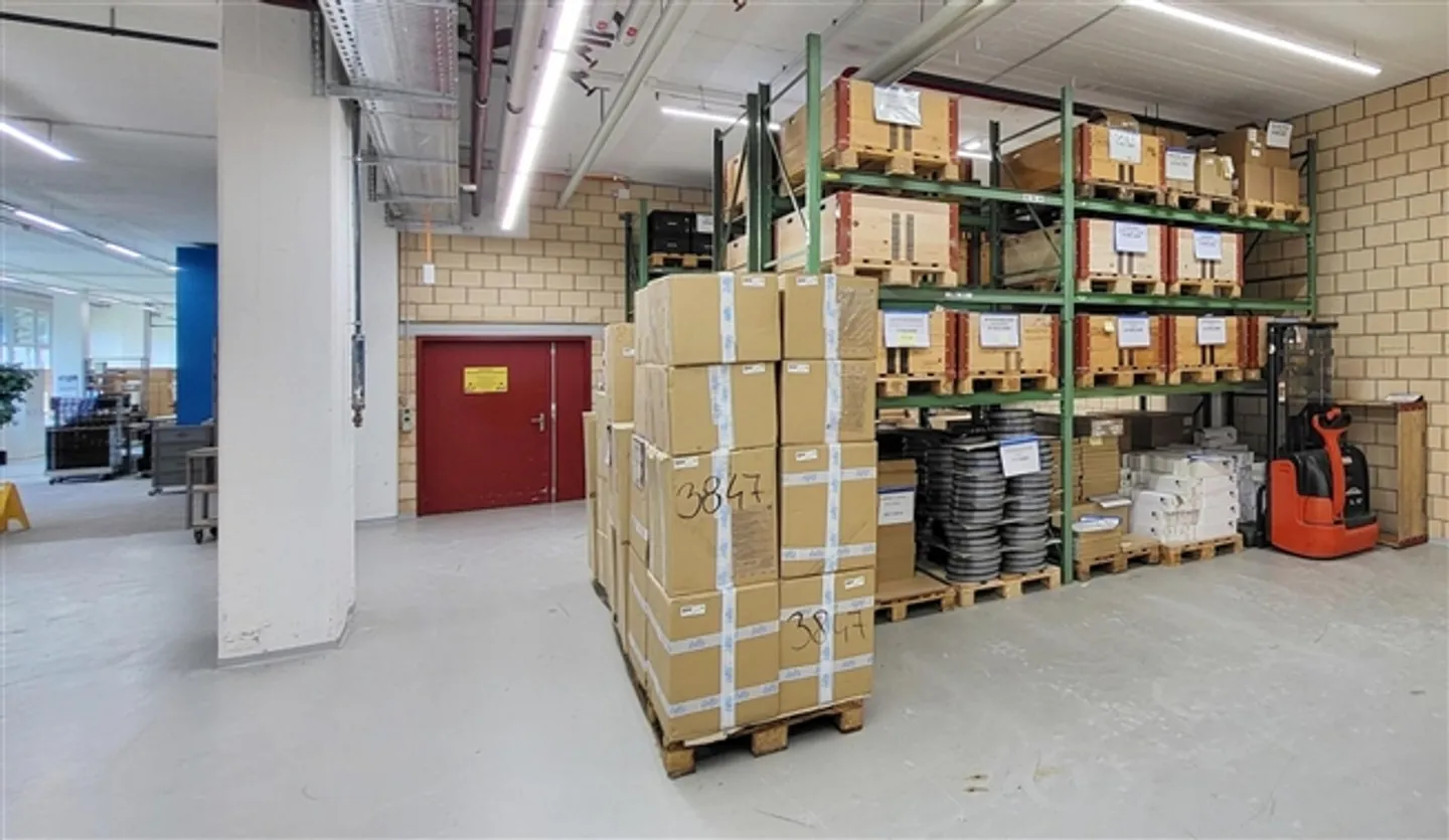 Geräumige Gewerbefläche in Wetzikon - Foto 7 von 7