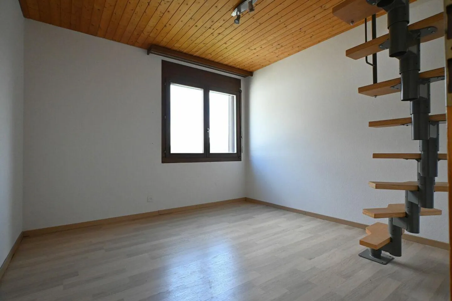 Funktionale 4.5-Zimmer-Wohnung - Foto 7 von 12