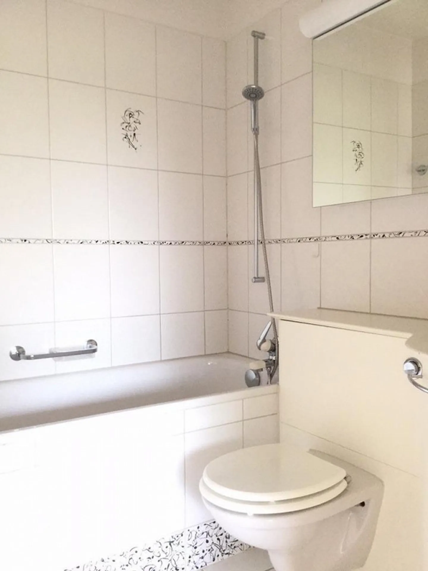 Small but fine apartment - Photo 8 of 9