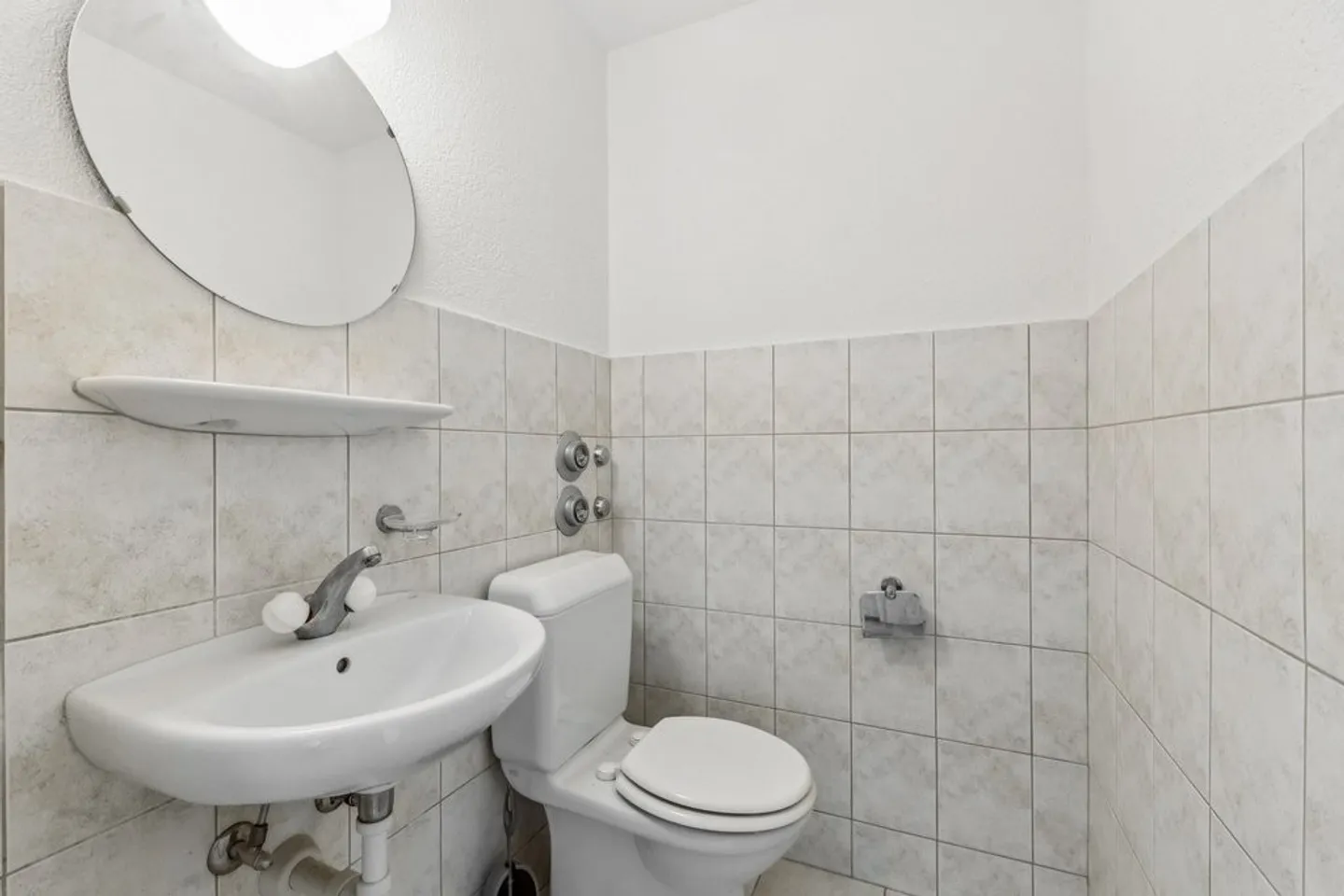 Charming apartment in the heart of Sissach for rent! - Photo 9 of 10