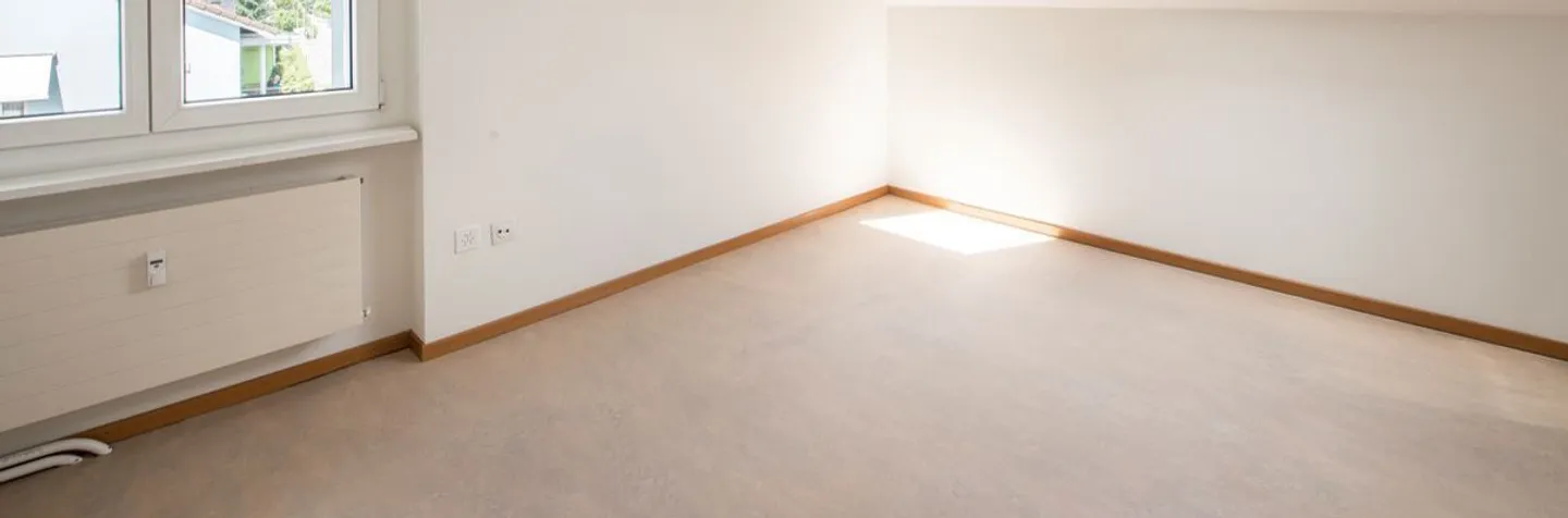 Helle Wohnung mit grossem Balkon - Foto 6 von 8