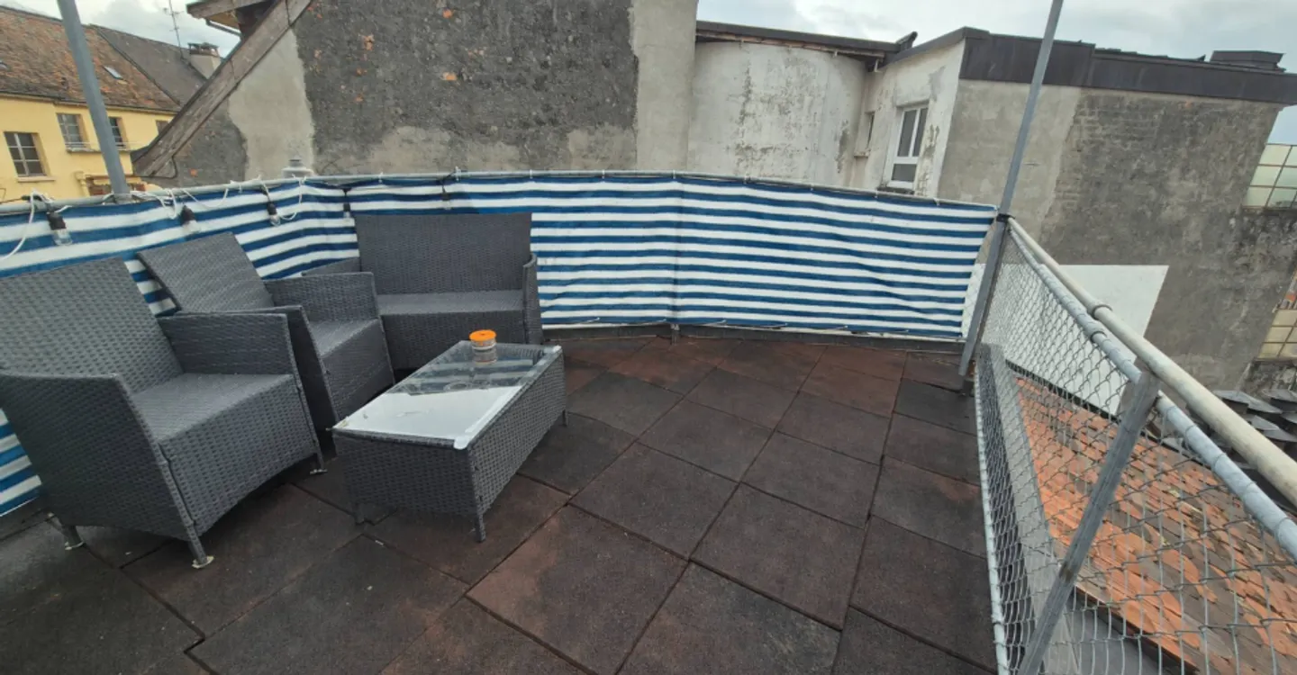 Mixed-Use Building in Vevey - Photo 8 of 11