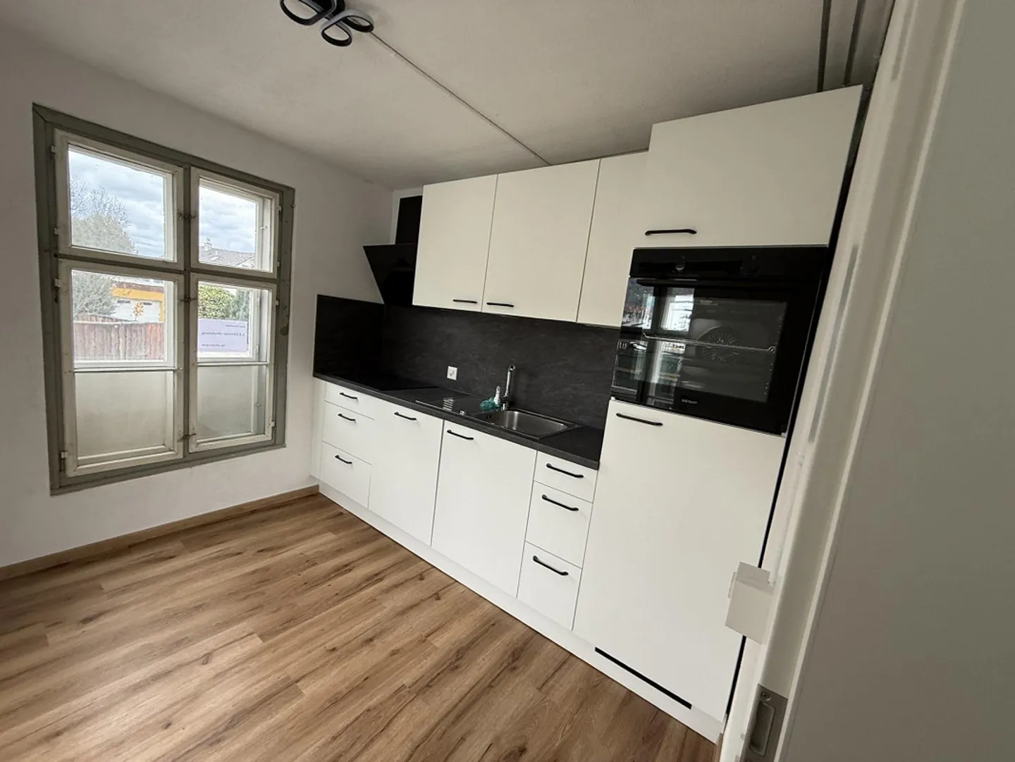 Modernes Apartment in historischer Stadt - Foto 2 von 4