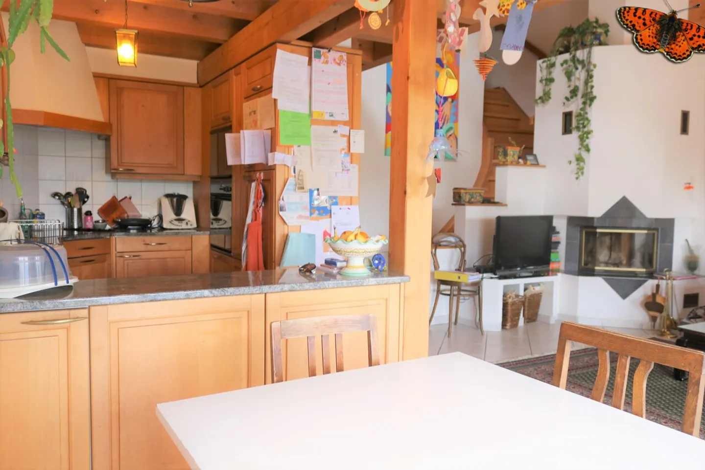 6 ROOM APARTMENT - With a balcony! - Photo 3 of 12