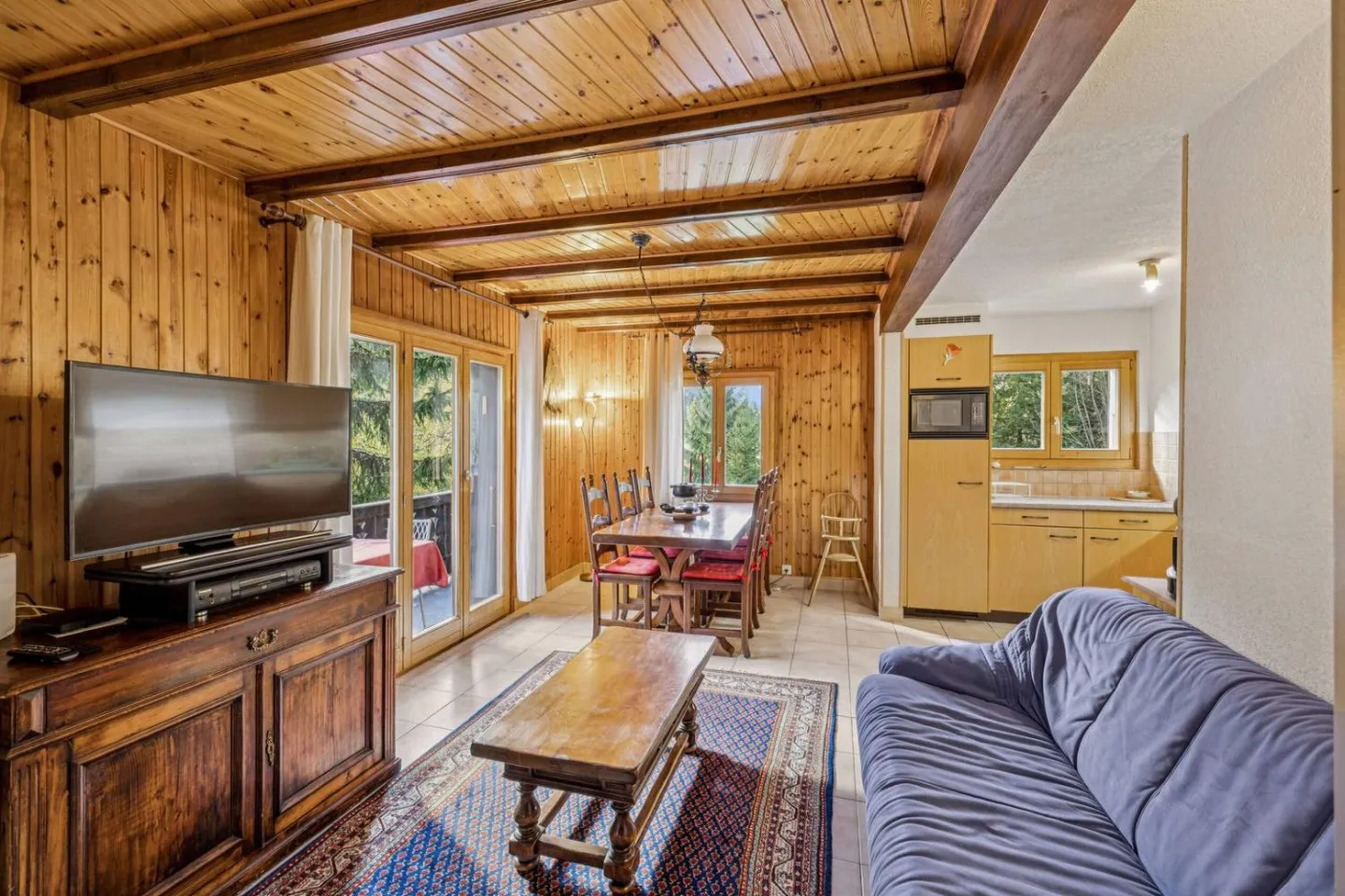 Gemütliches Chalet mit Sauna, Aussicht und Terrasse - Portes du Soleil - Foto 4 von 13